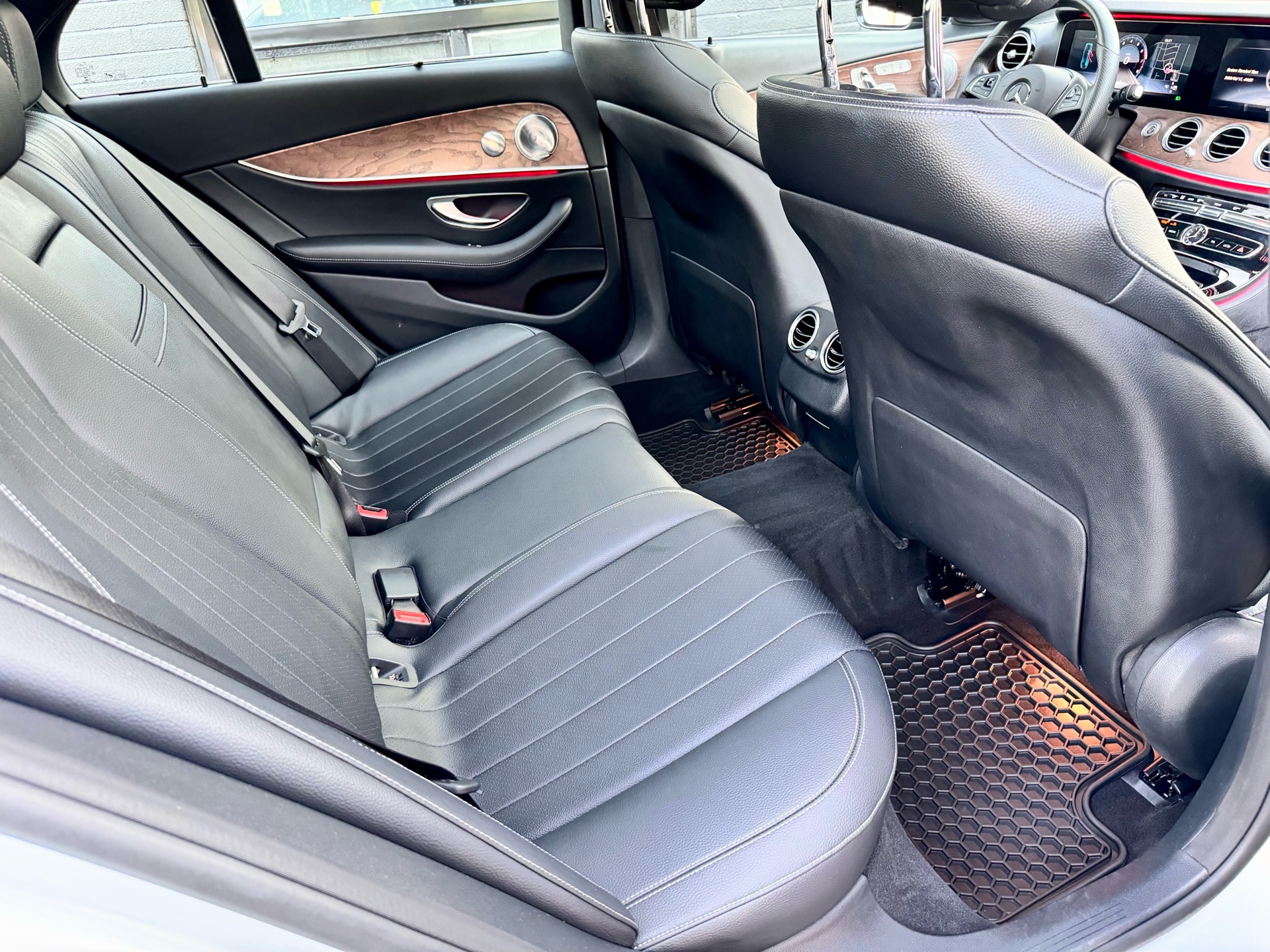 /alphaautosales/2017-Mercedes-Benz-E-Class-4056195842747665.jpg