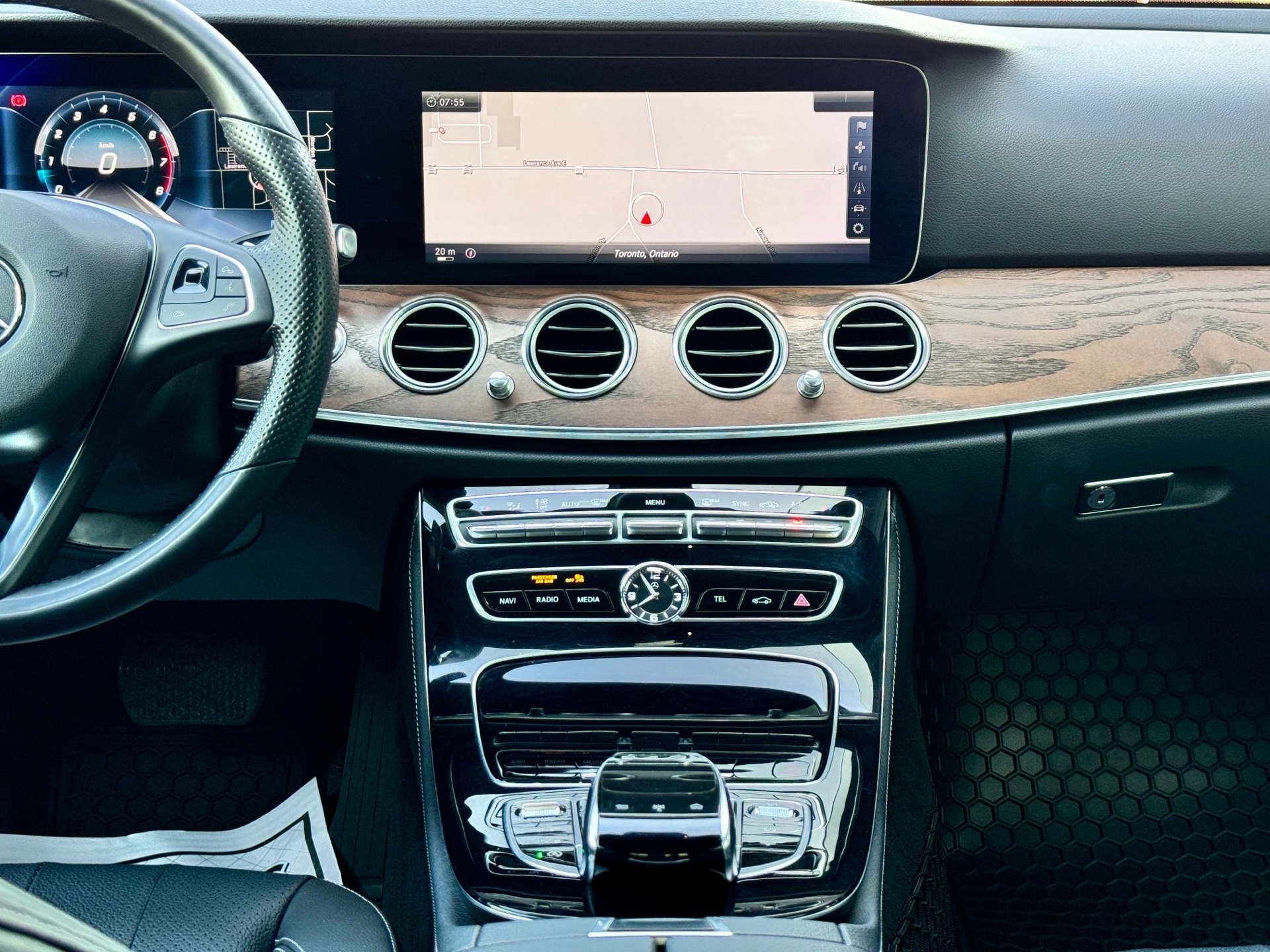 /alphaautosales/2017-Mercedes-Benz-E-Class-5763255375865413.jpg