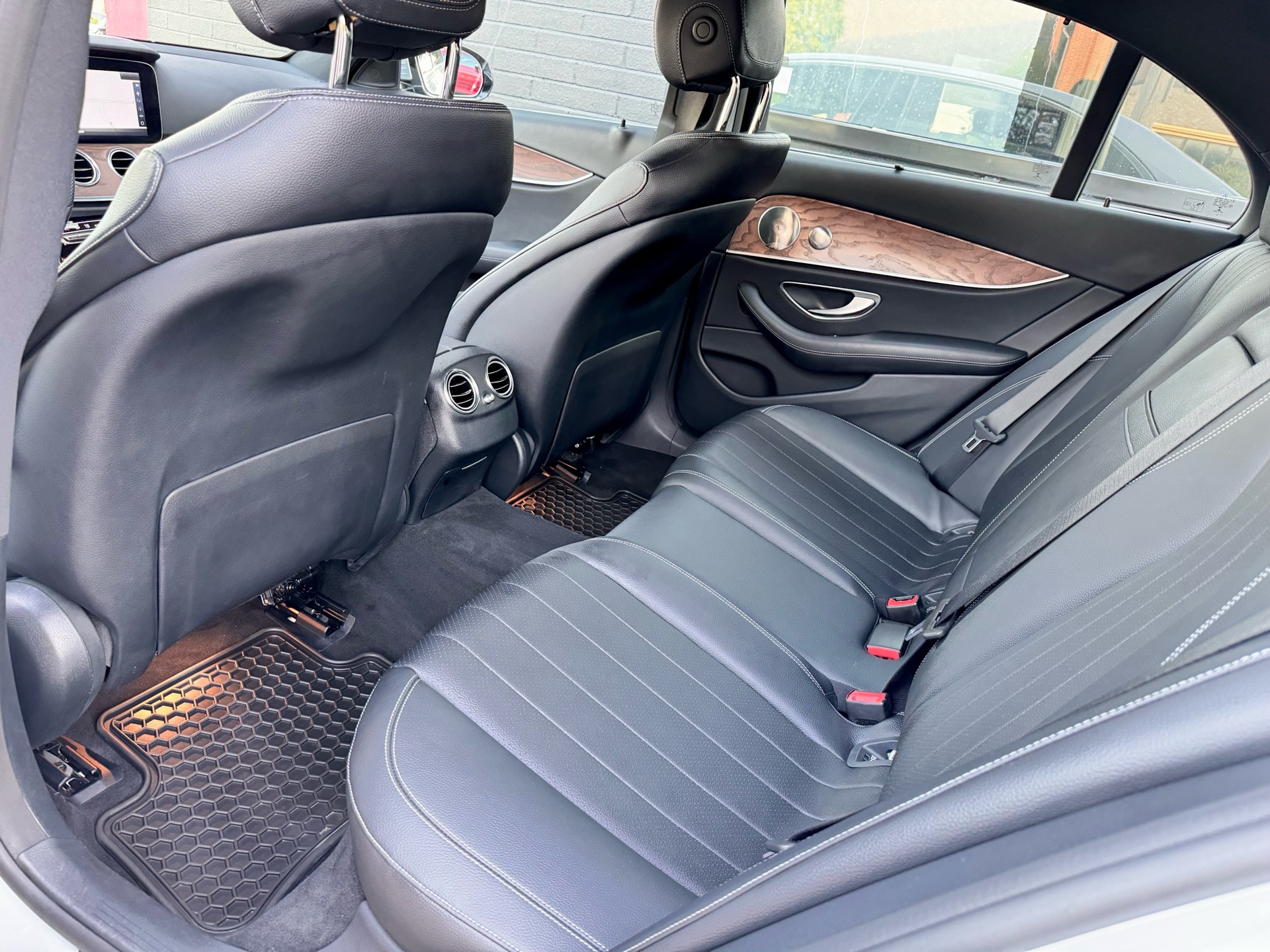 /alphaautosales/2017-Mercedes-Benz-E-Class-7368918527430672.jpg