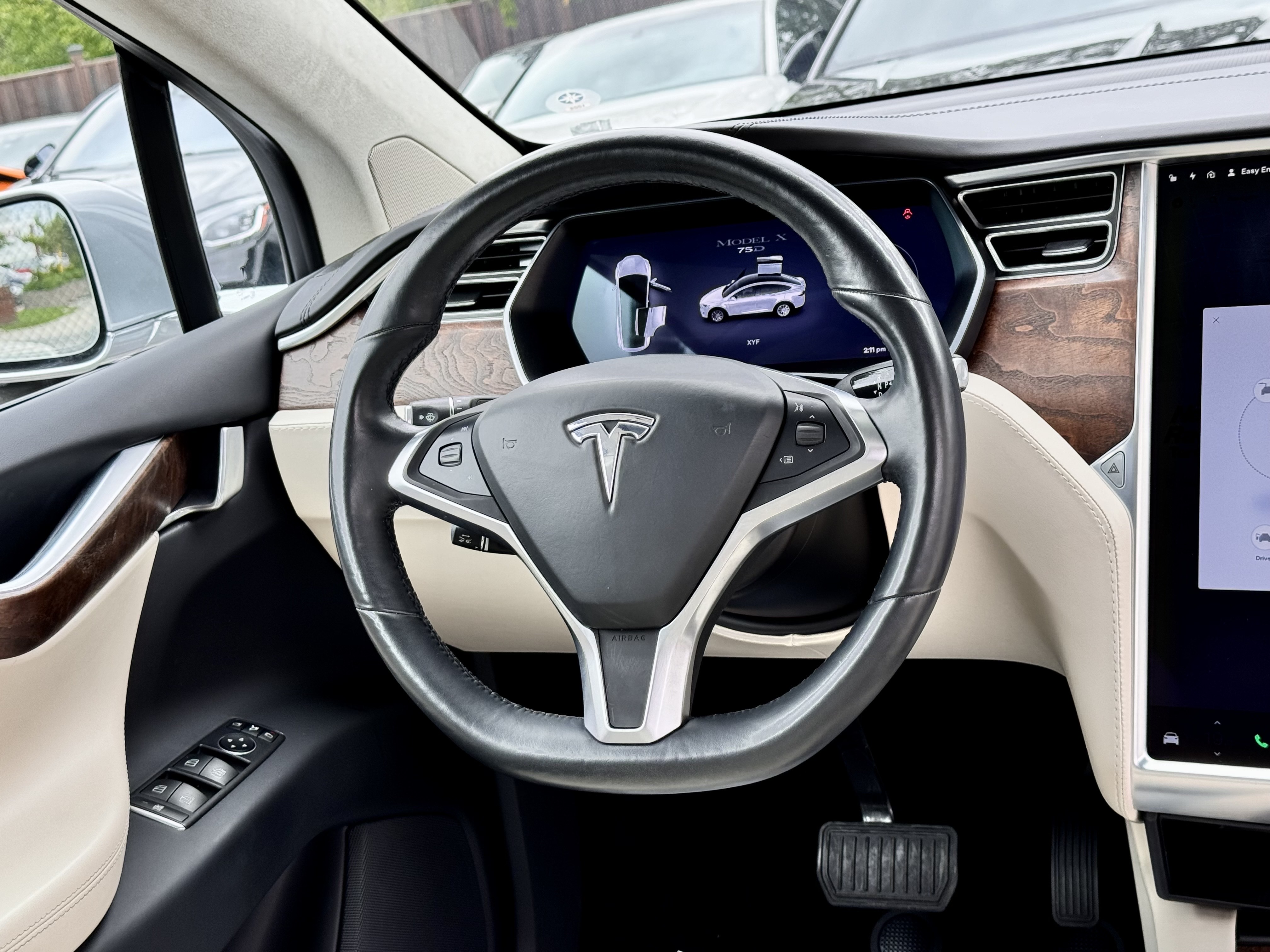 /alphaautosales/2017-Tesla-ModelX-1543401840774421.jpg