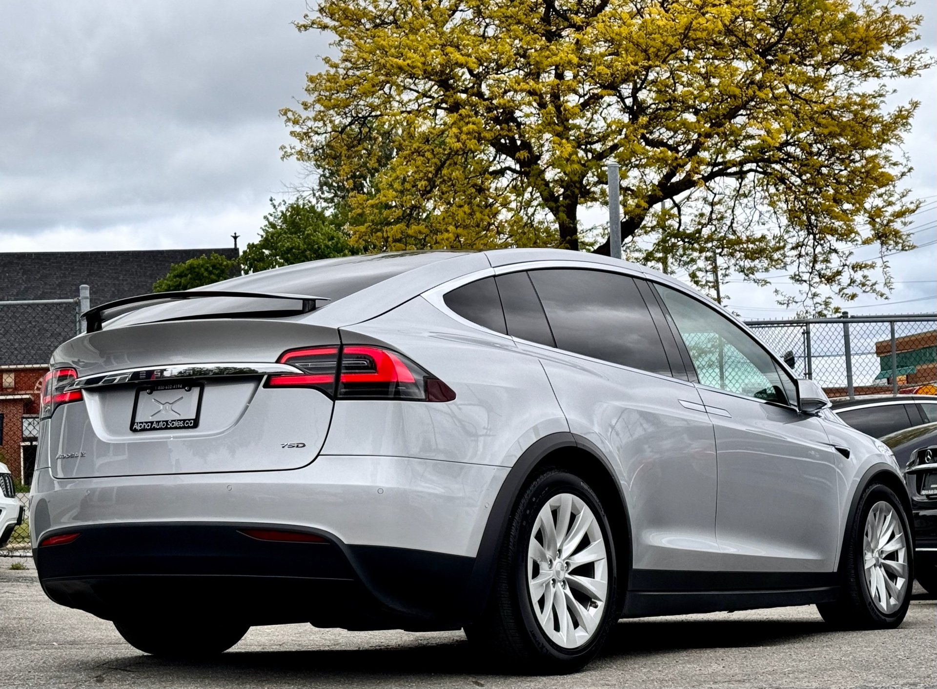 /alphaautosales/2017-Tesla-ModelX-3487941650393689.jpg
