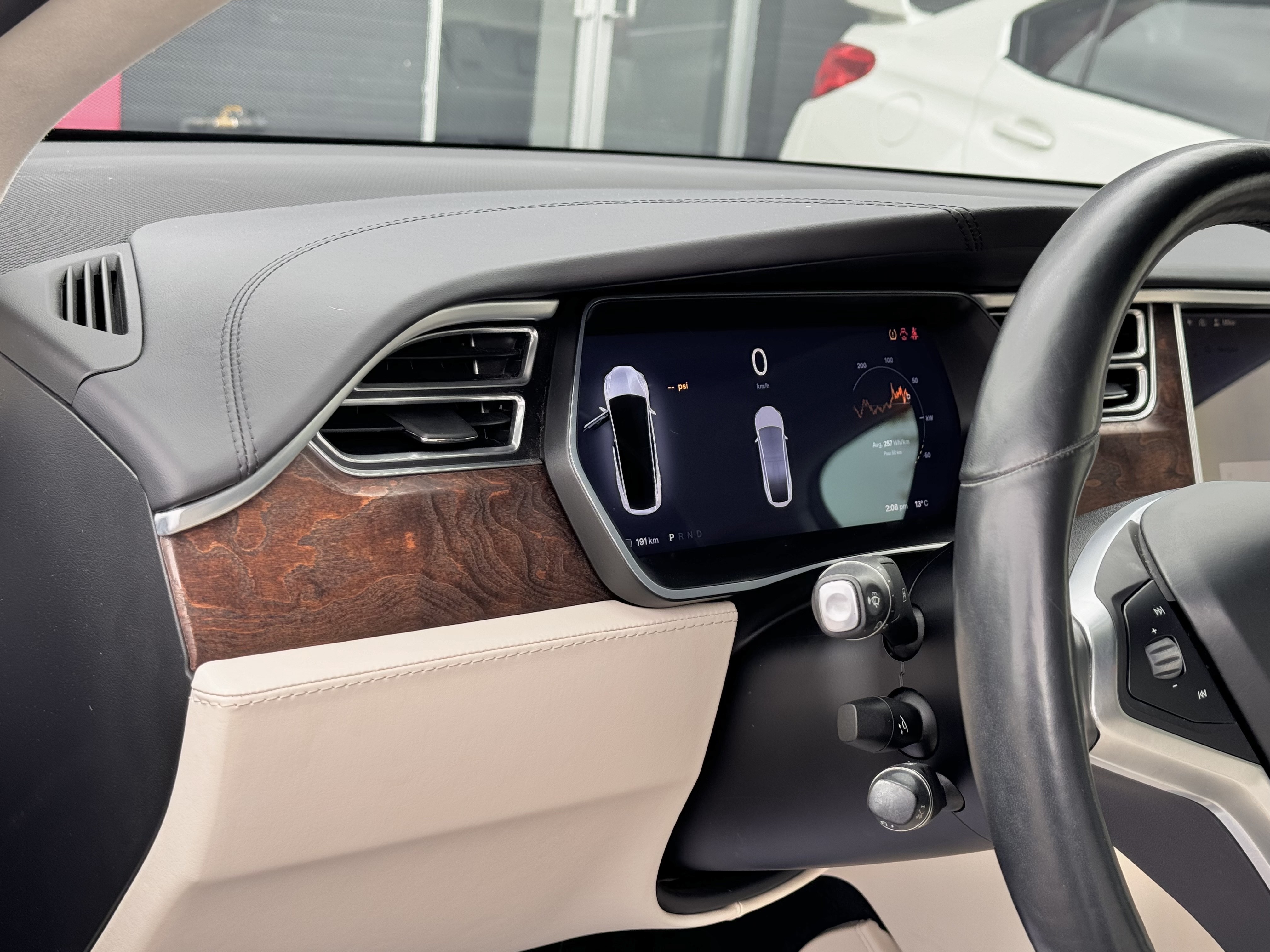 /alphaautosales/2017-Tesla-ModelX-4008871029758063.jpg