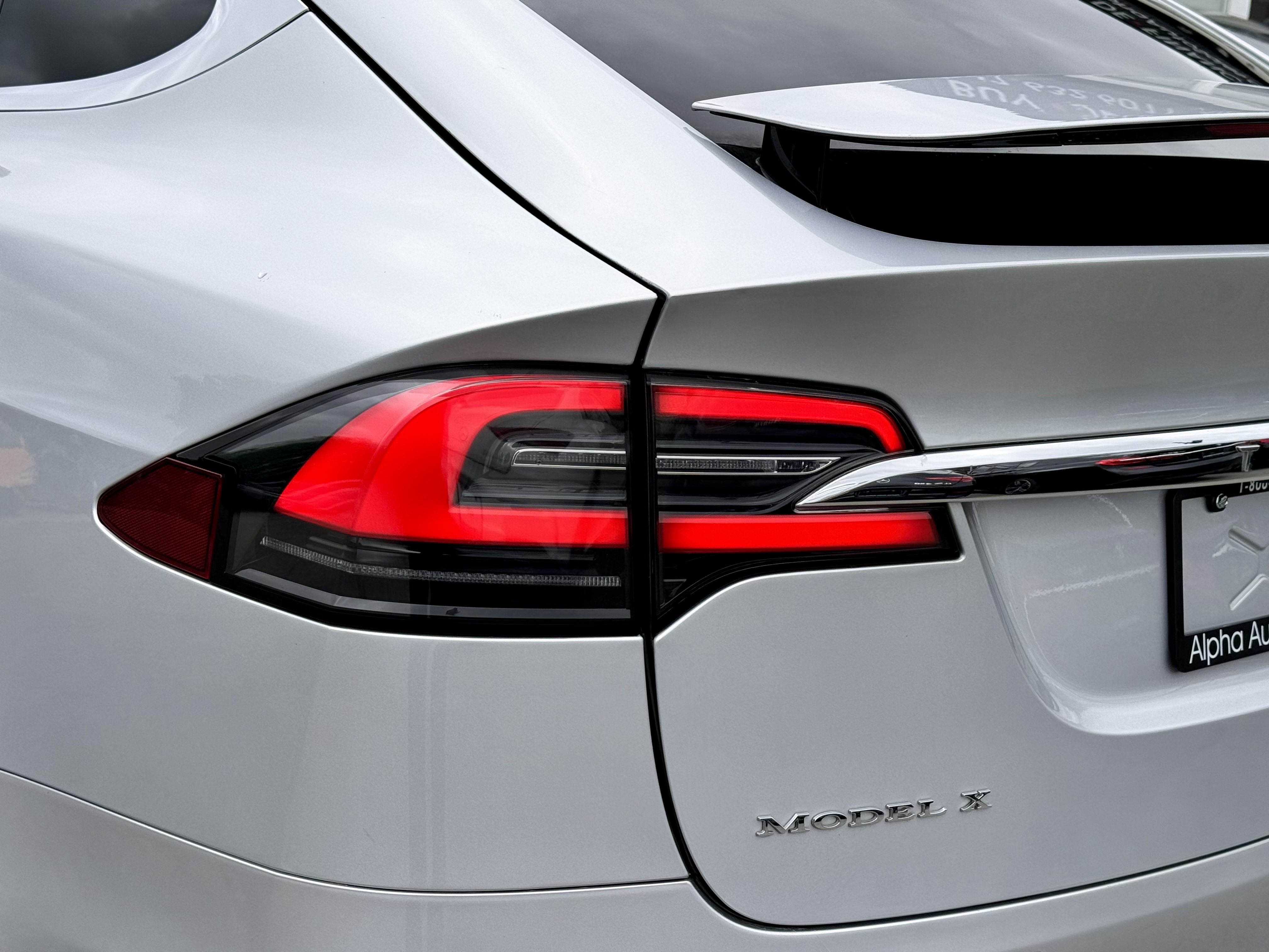 /alphaautosales/2017-Tesla-ModelX-44024095206924607.jpg