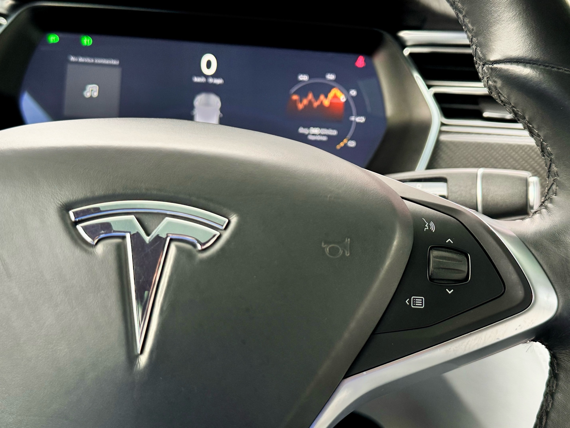 /alphaautosales/2017-Tesla-ModelX-6441706938164329.jpg