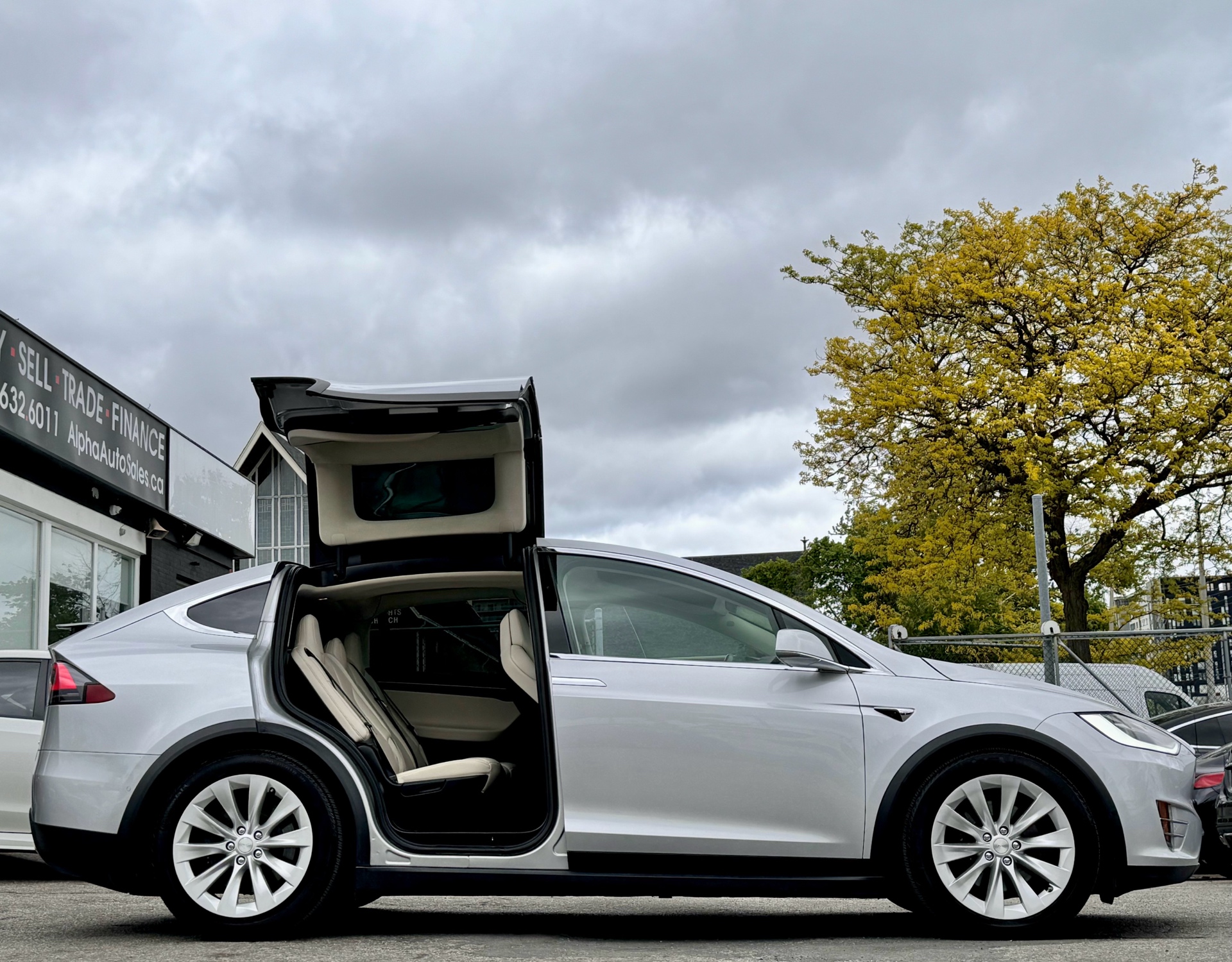/alphaautosales/2017-Tesla-ModelX-7794627927656432.jpg