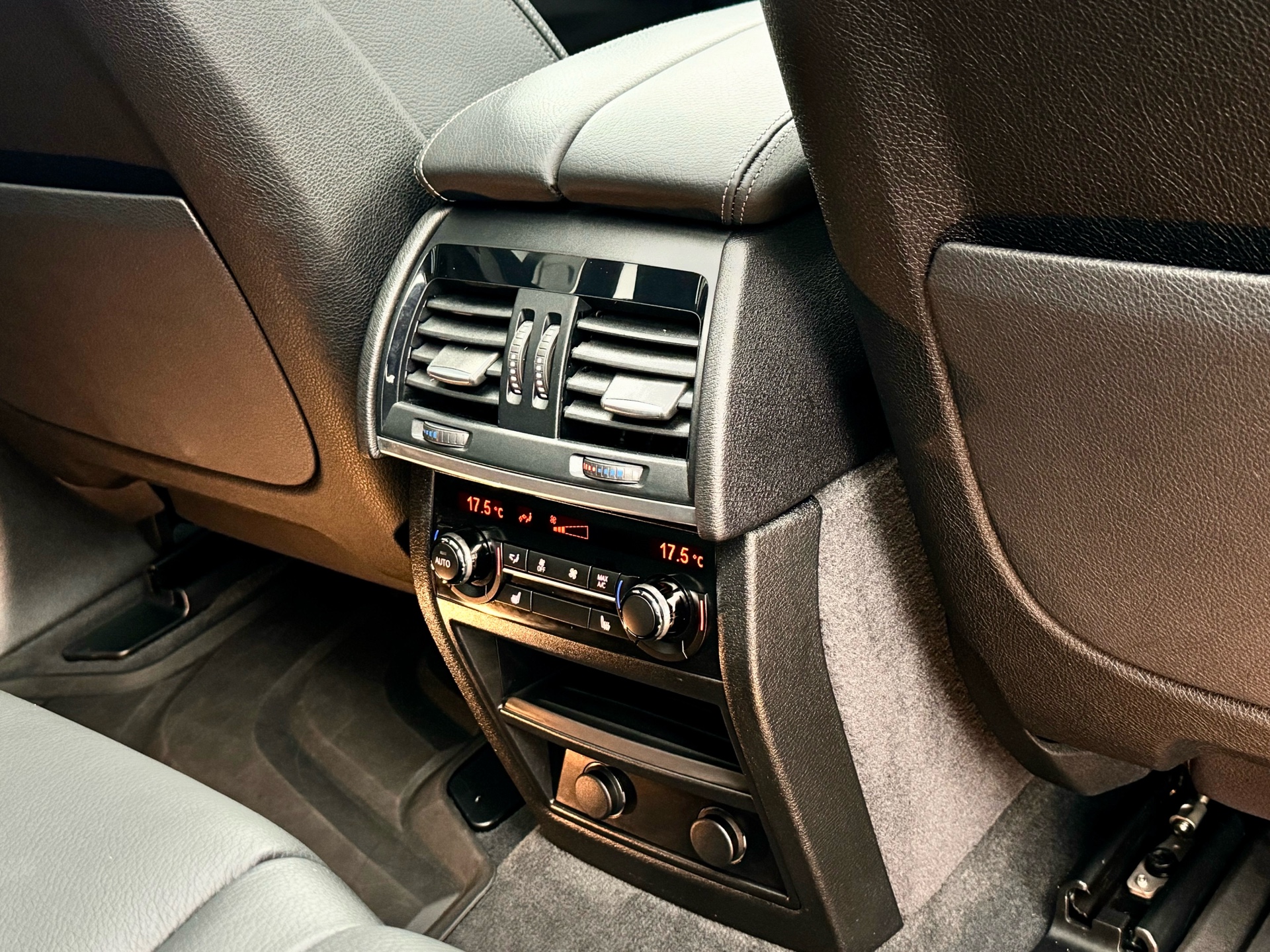 /alphaautosales/2018-BMW-X5-998348482438405.jpg