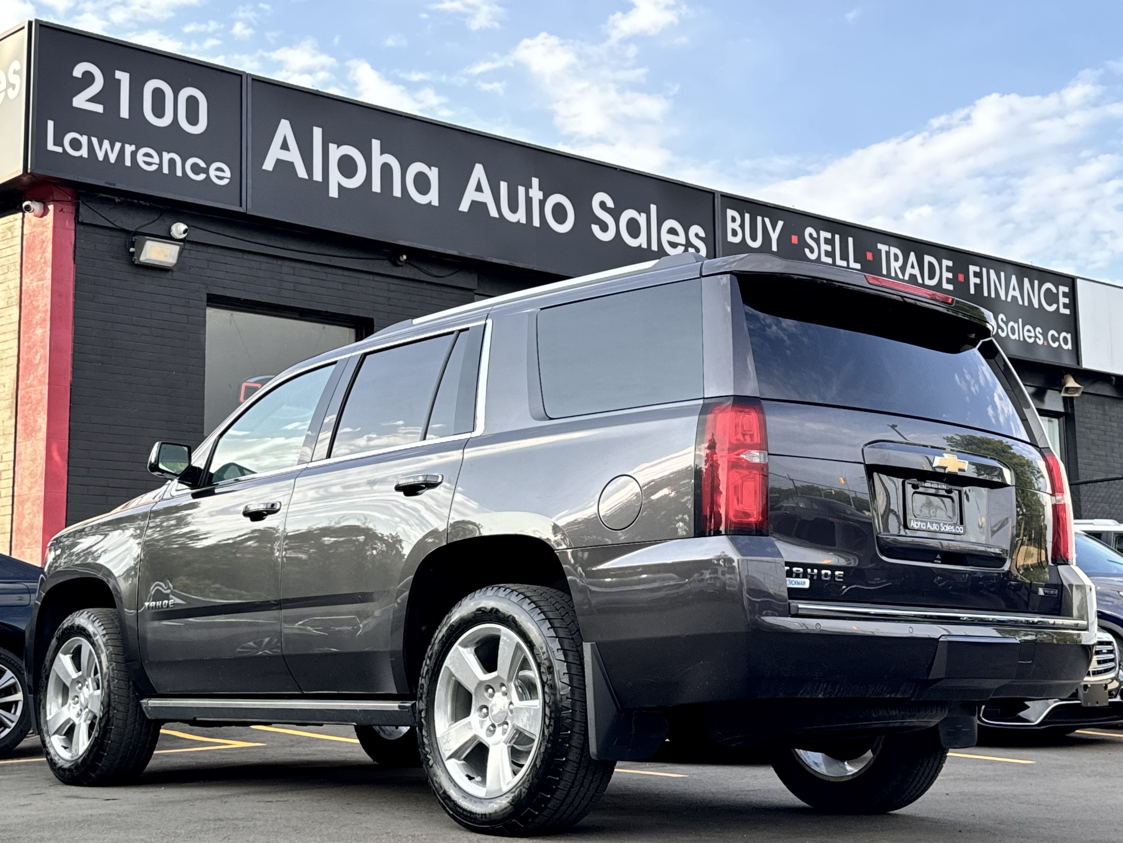 /alphaautosales/2018-Chevrolet-Tahoe-24162735852373451.jpg