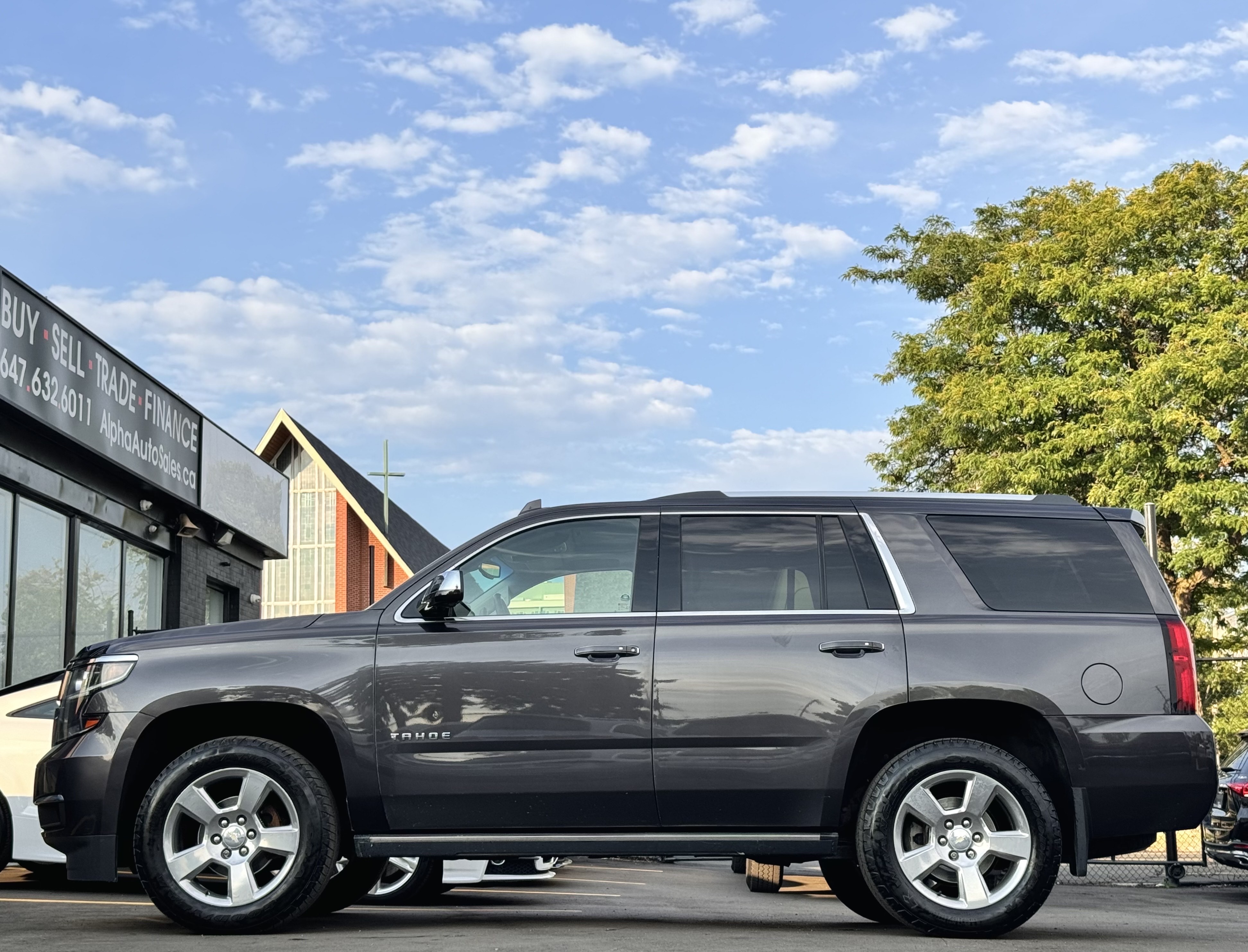 /alphaautosales/2018-Chevrolet-Tahoe-4444299145136188.jpg