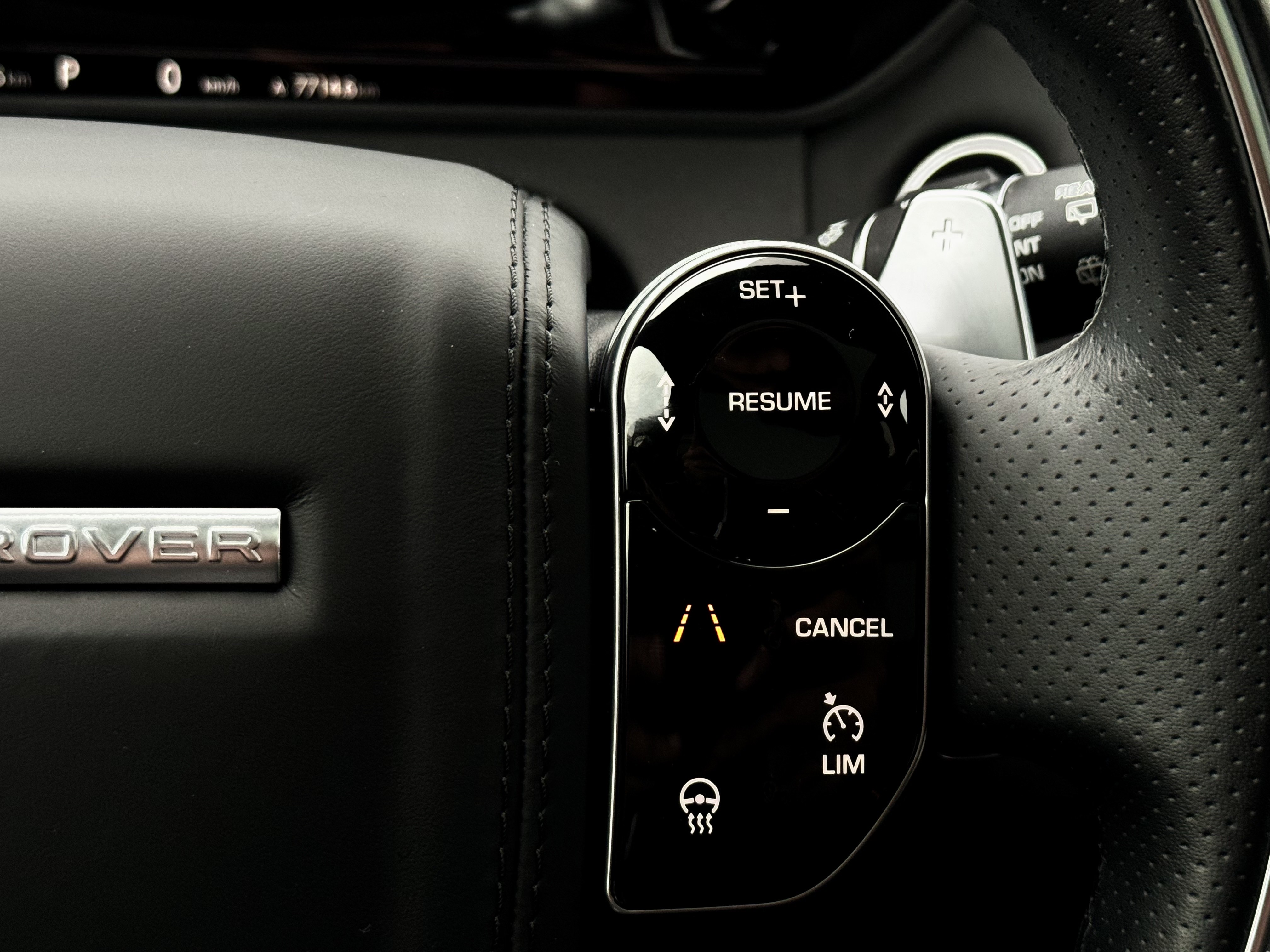 /alphaautosales/2018-LandRover-RangeRover-05683872193677564.jpg
