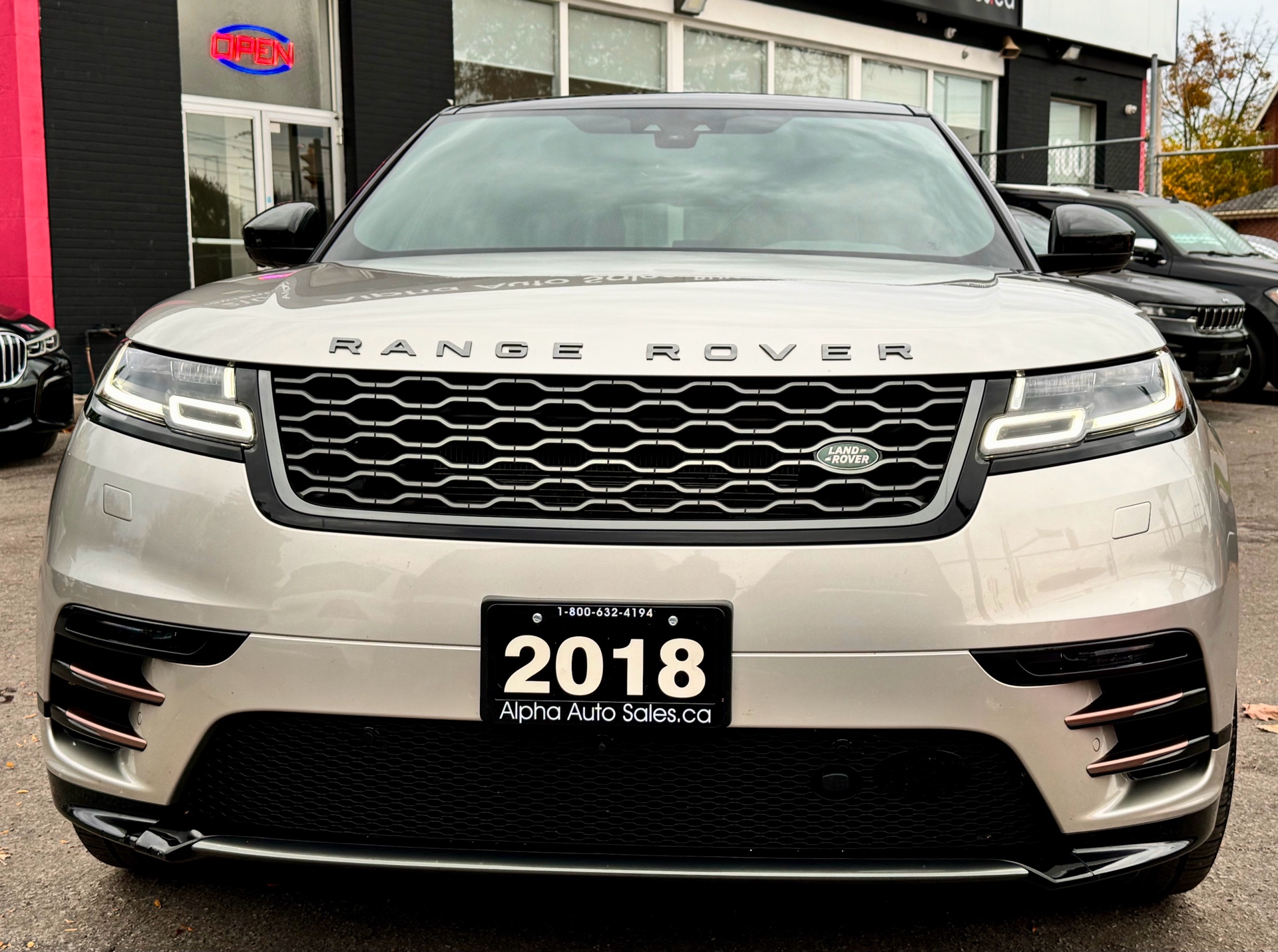 /alphaautosales/2018-LandRover-RangeRover-1355153899440773.jpg