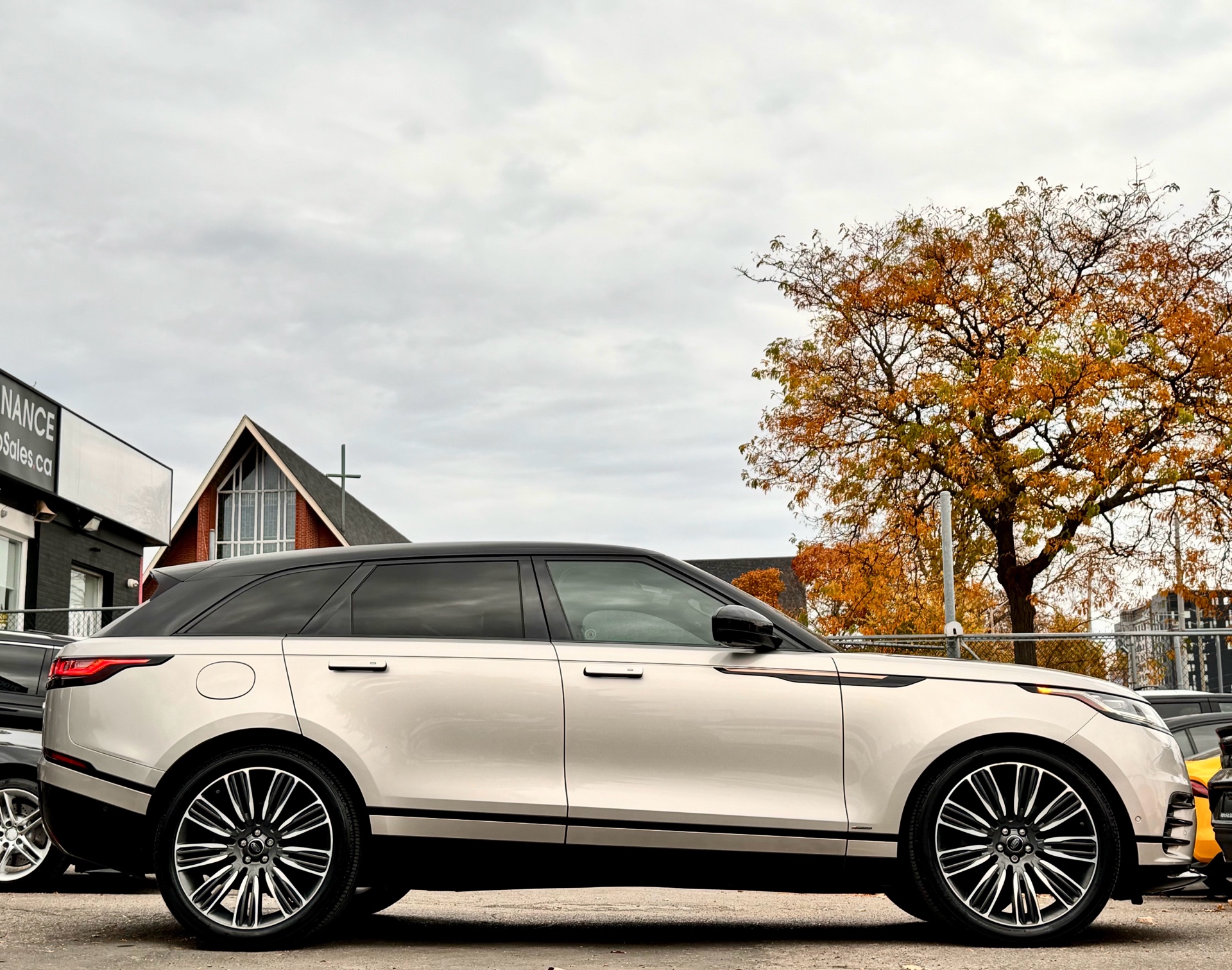 /alphaautosales/2018-LandRover-RangeRover-300612402299437.jpg