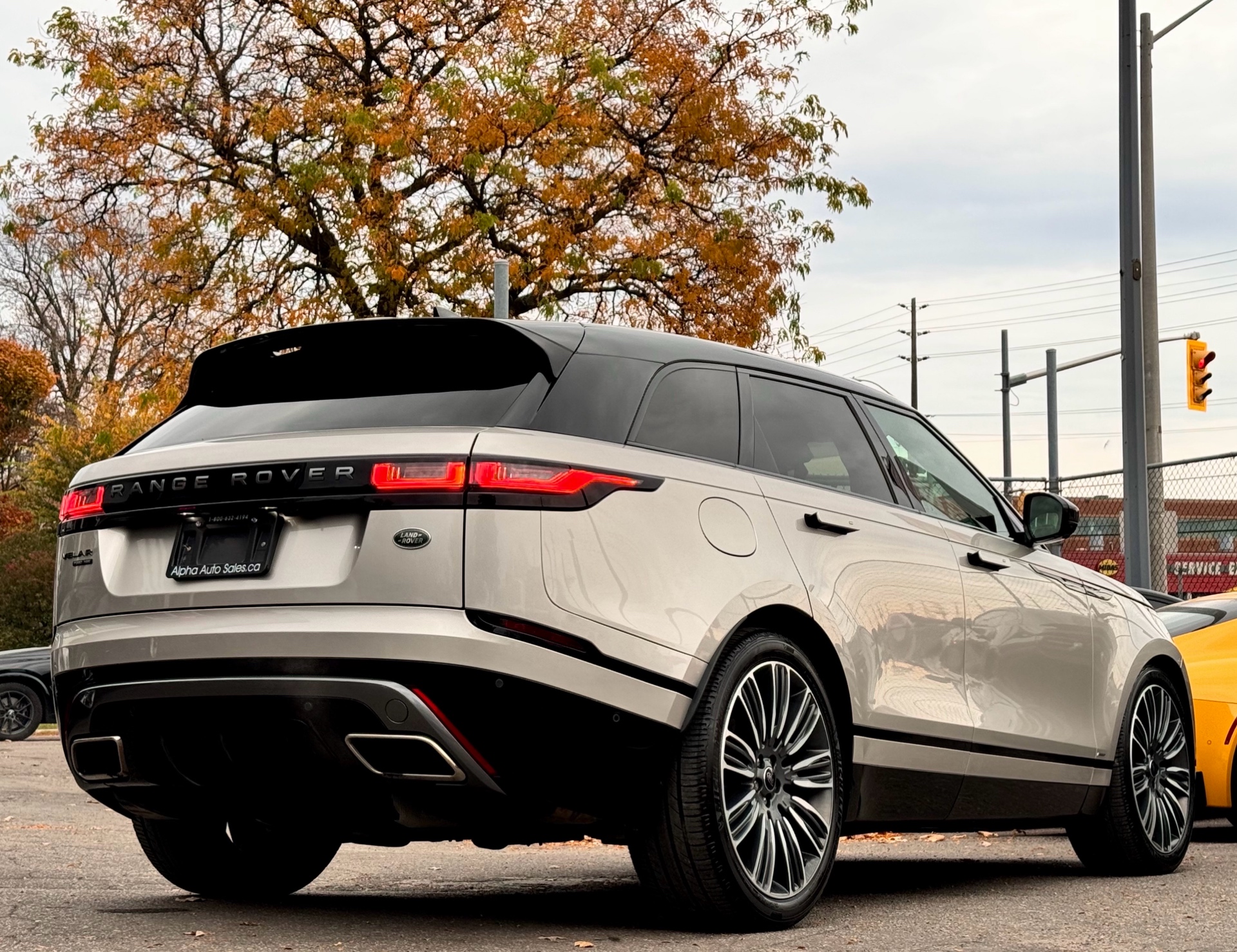 /alphaautosales/2018-LandRover-RangeRover-5118385937968888.jpg