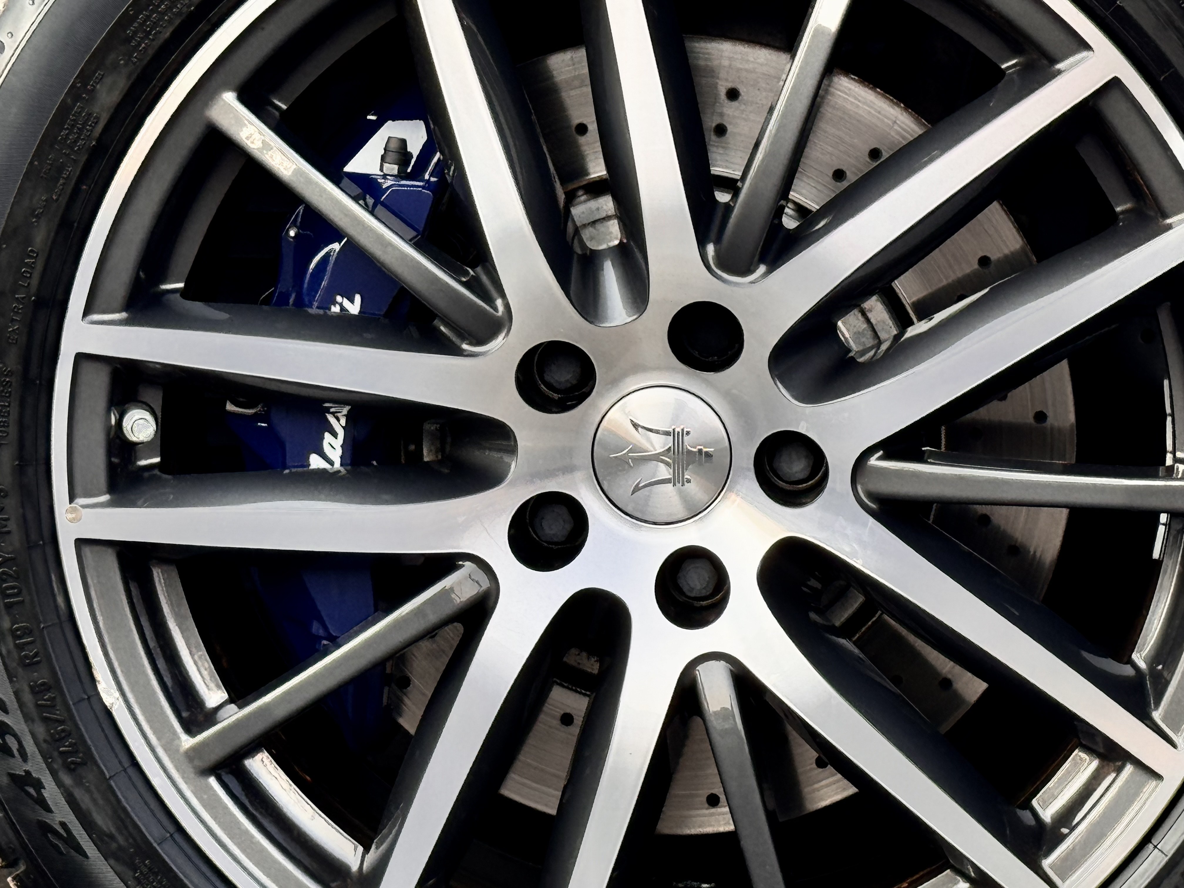/alphaautosales/2018-Maserati-Ghibli-11683450460516043.jpg