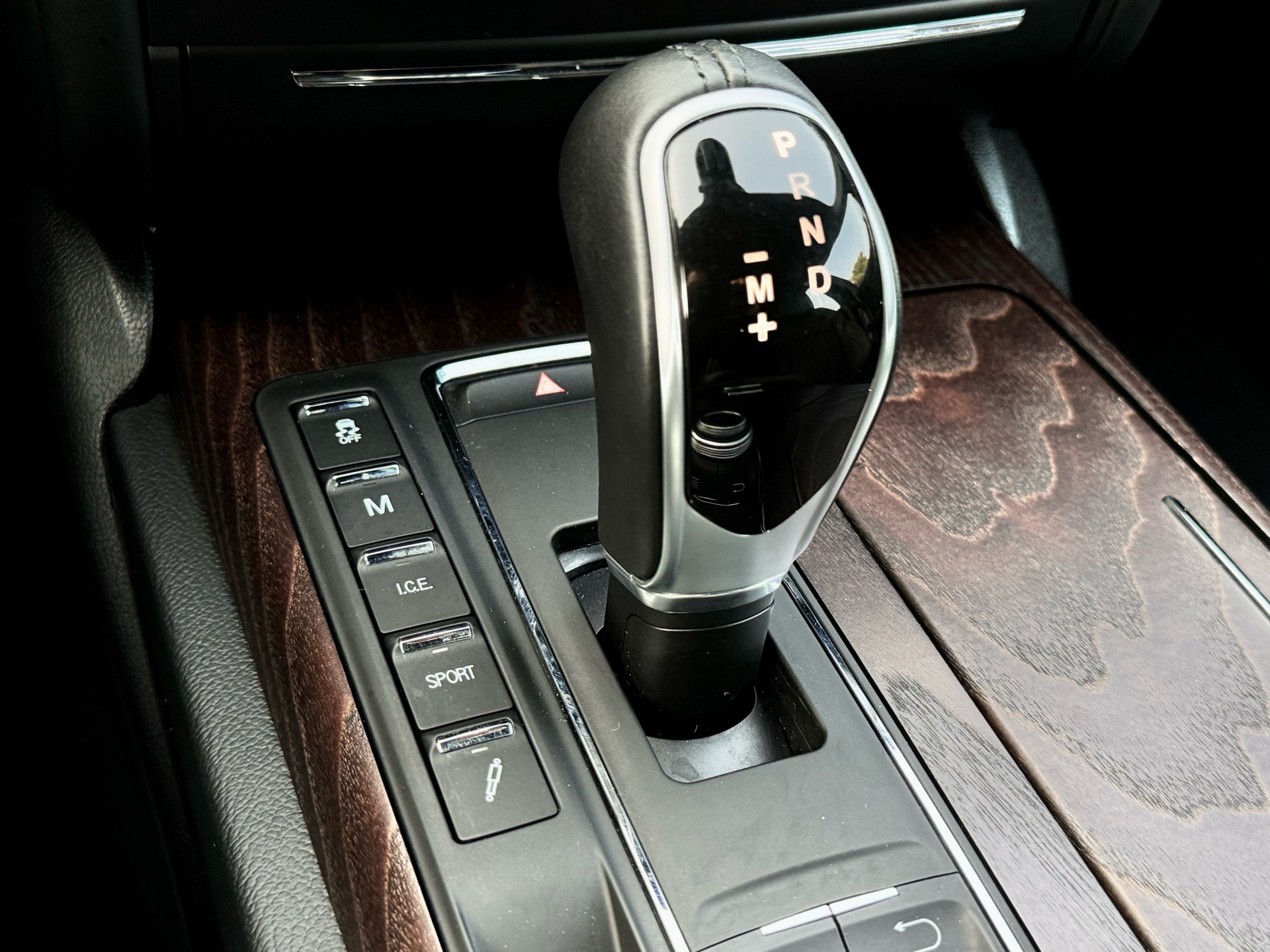 /alphaautosales/2018-Maserati-Ghibli-6684215307447812.jpg