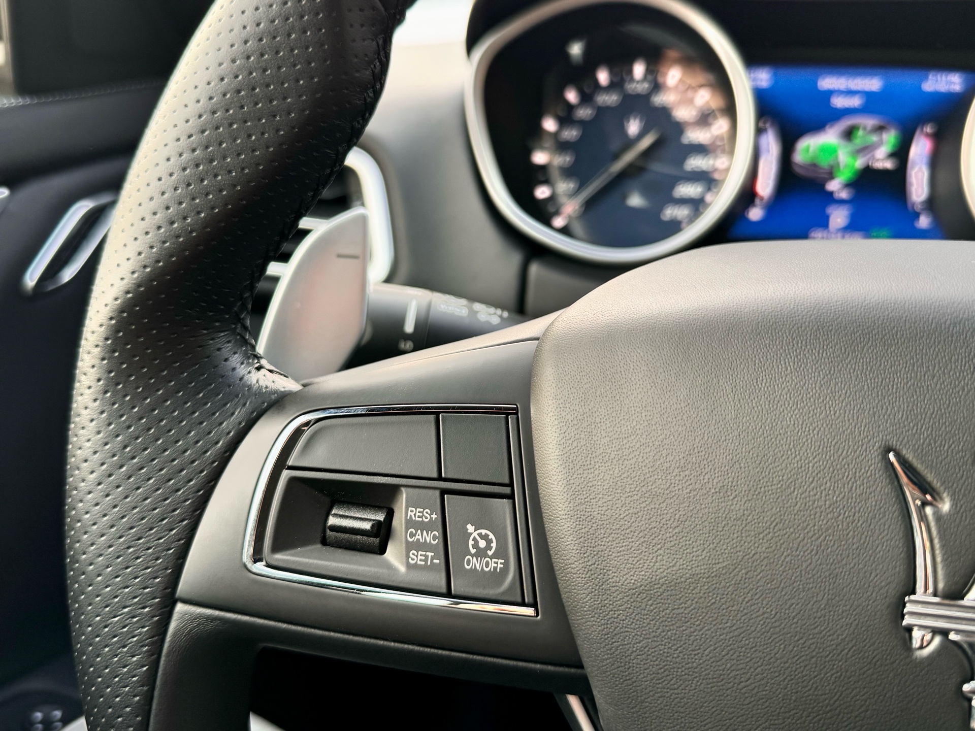 /alphaautosales/2018-Maserati-Ghibli-8421865899986916.jpg