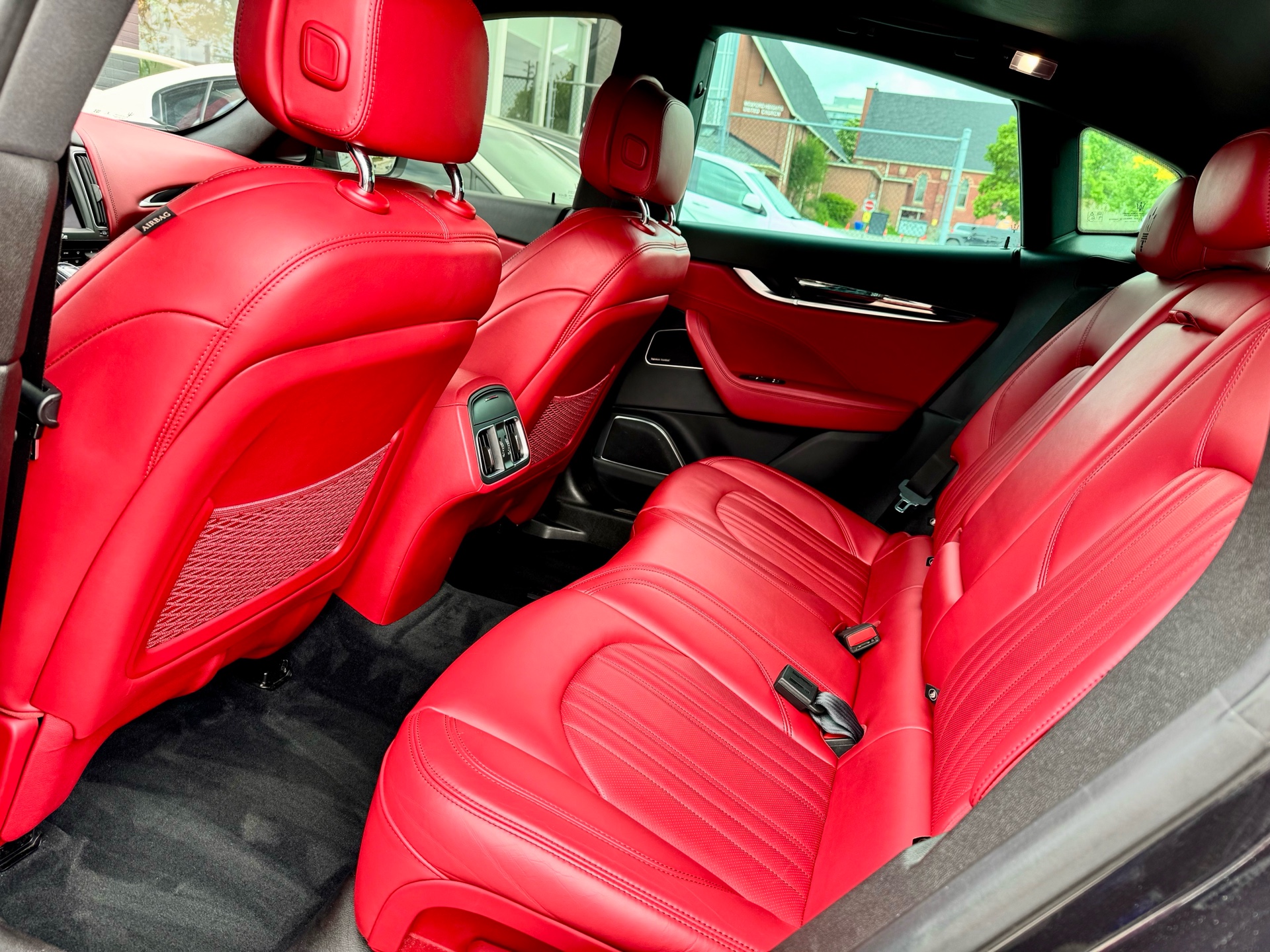 /alphaautosales/2018-Maserati-Levante-9098650028214248.jpg