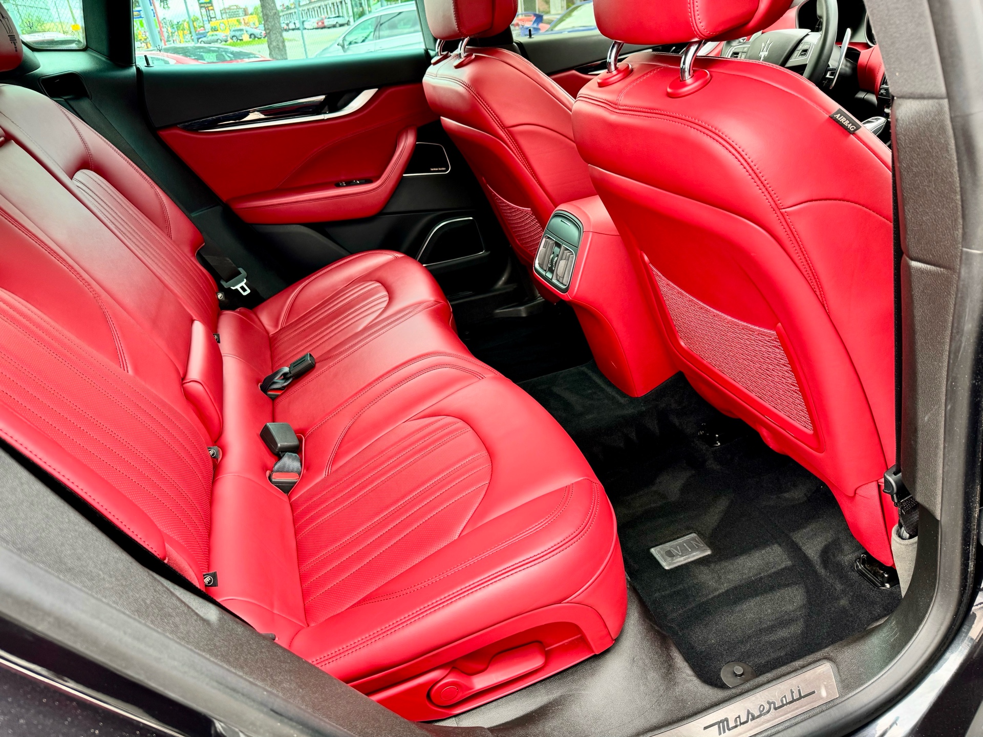 /alphaautosales/2018-Maserati-Levante-9987696220500746.jpg