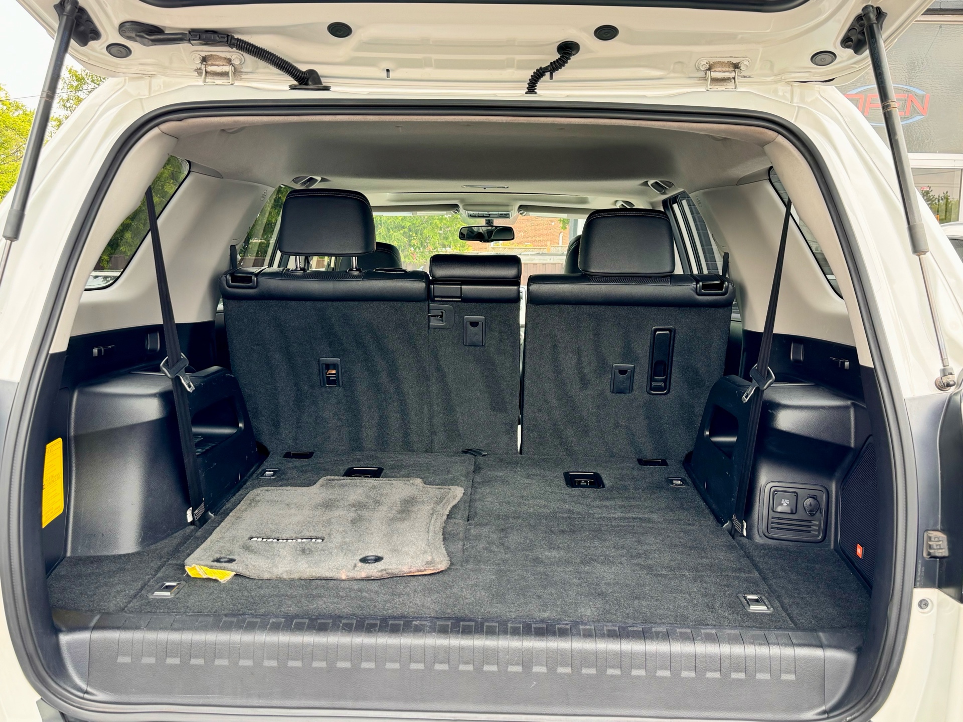 /alphaautosales/2018-Toyota-4Runner-10182422070266095.jpg