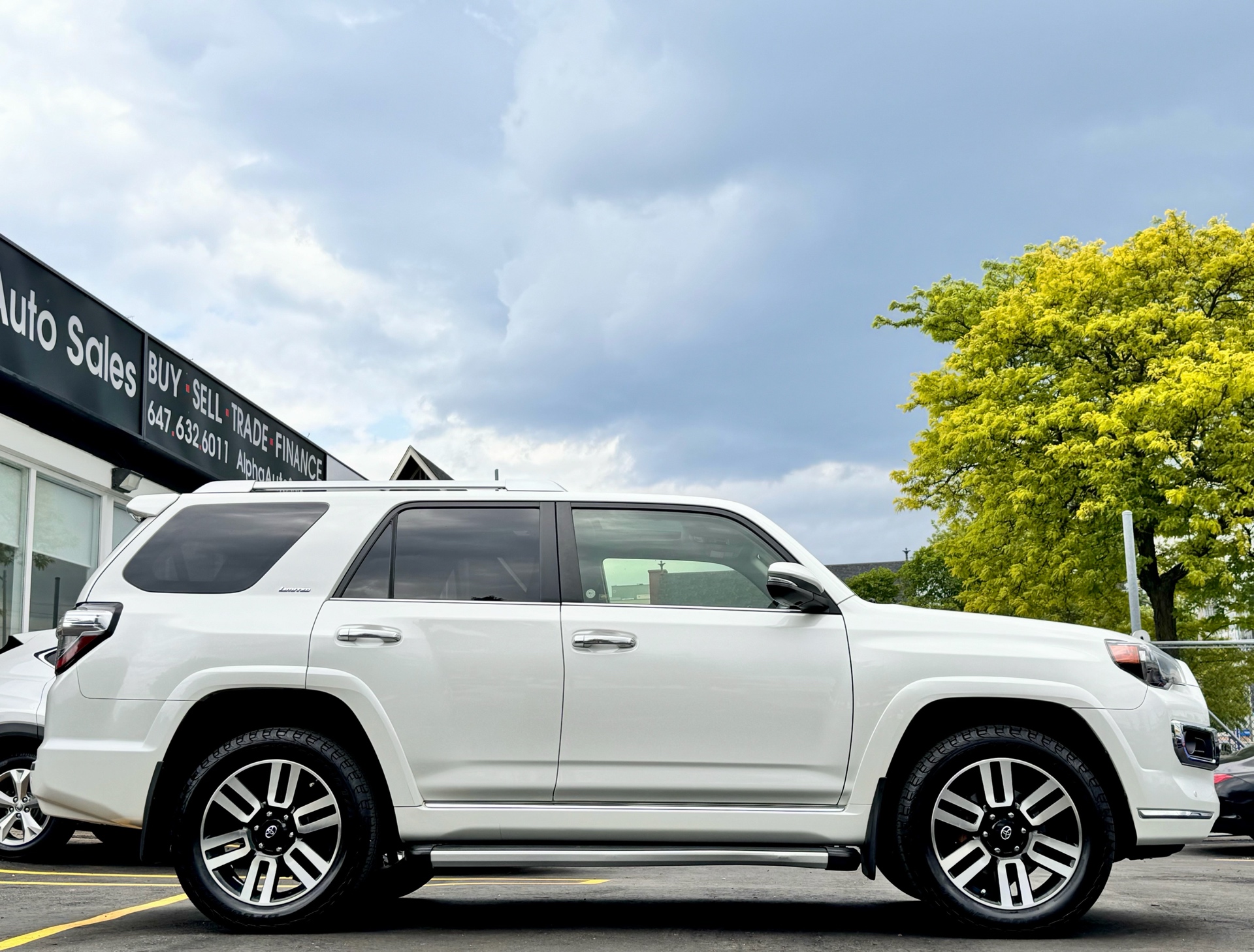 /alphaautosales/2018-Toyota-4Runner-8910385473240361.jpg
