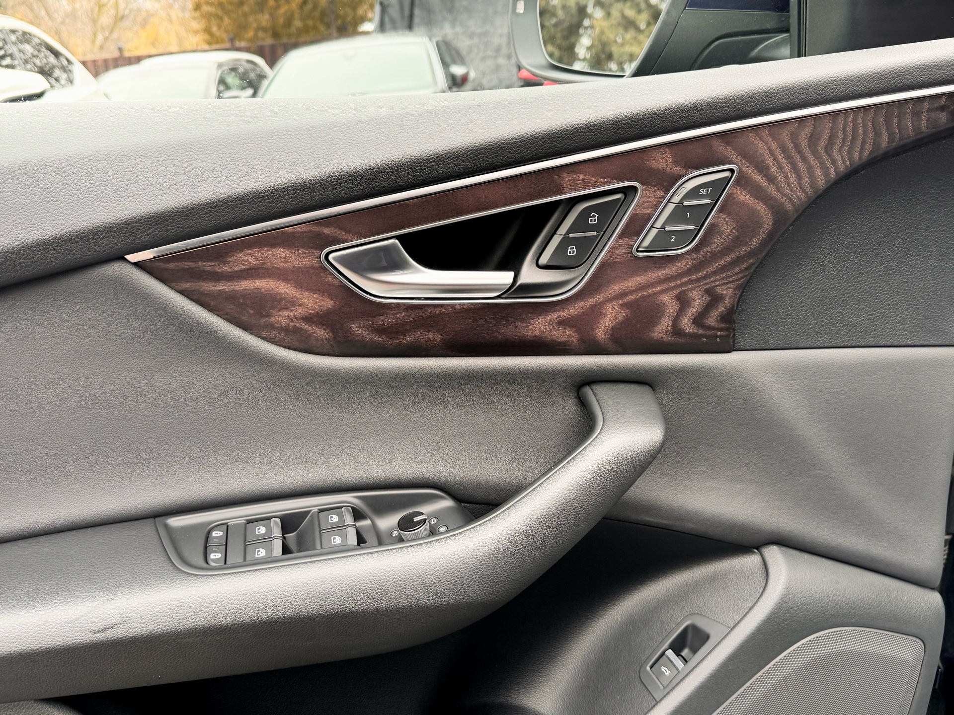 /alphaautosales/2019-Audi-Q8-8738579623443288.jpg