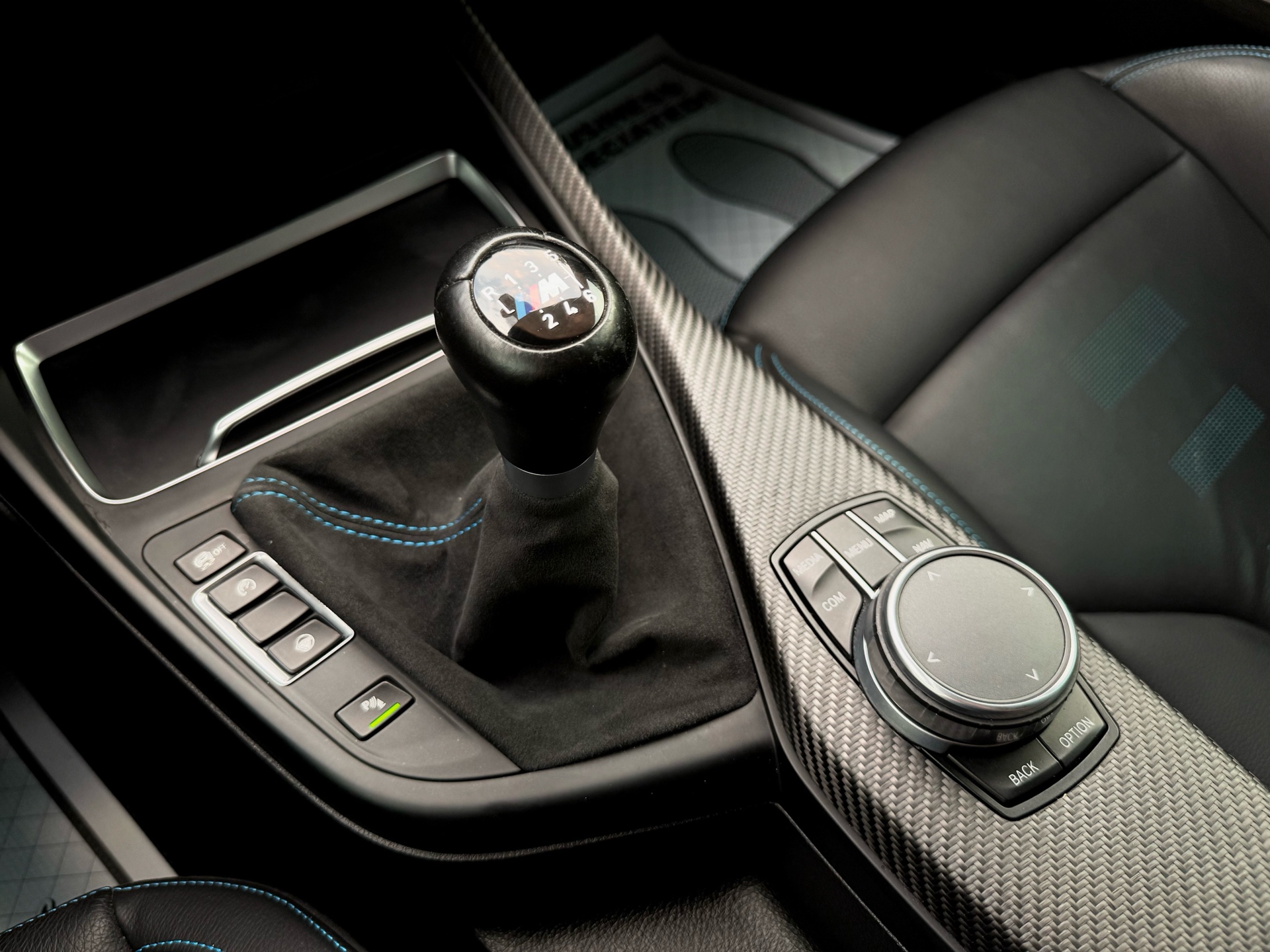 /alphaautosales/2019-BMW-M2-37381712260237876.jpg