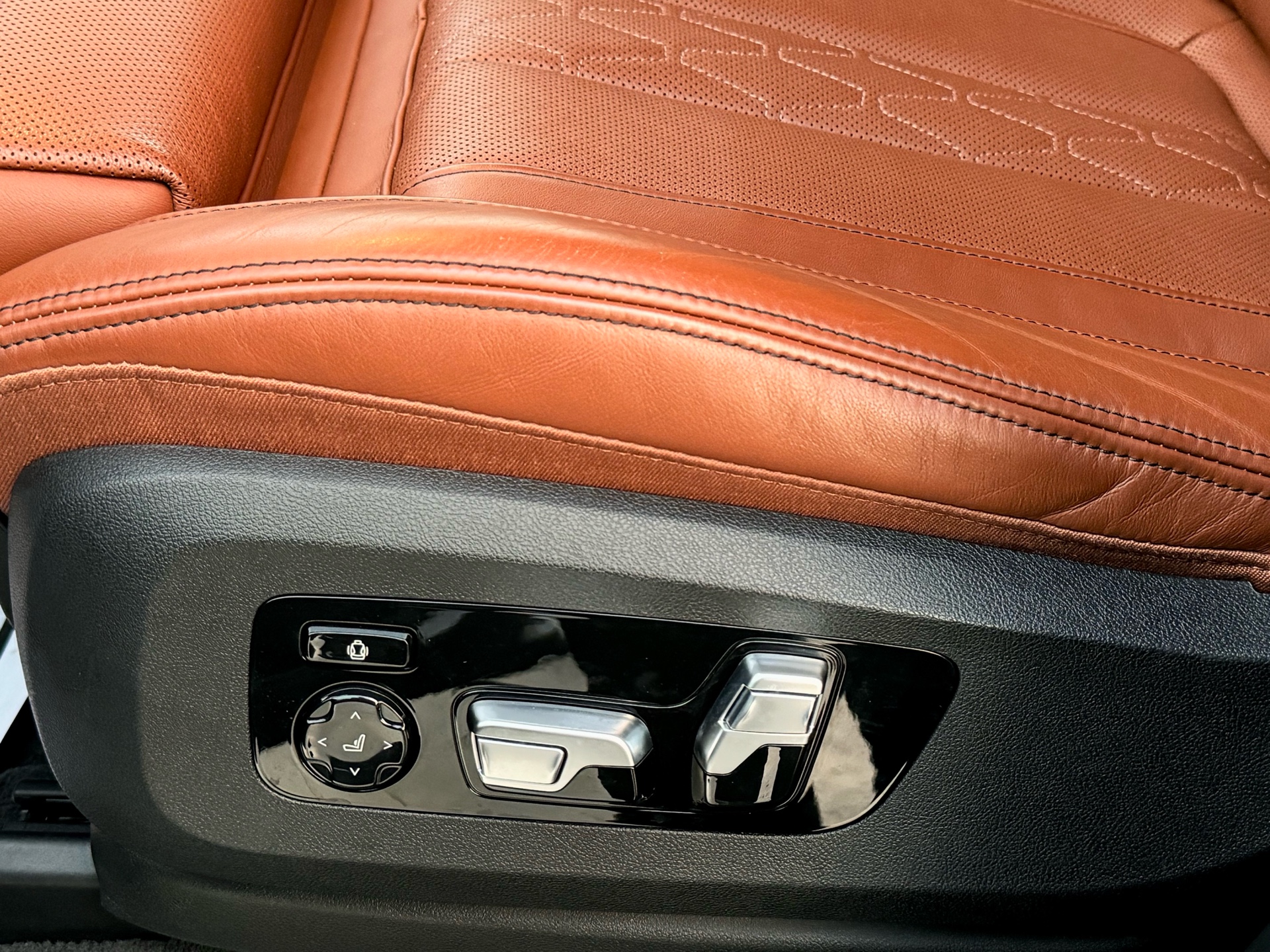 /alphaautosales/2019-BMW-X5-8788393064745288.jpg
