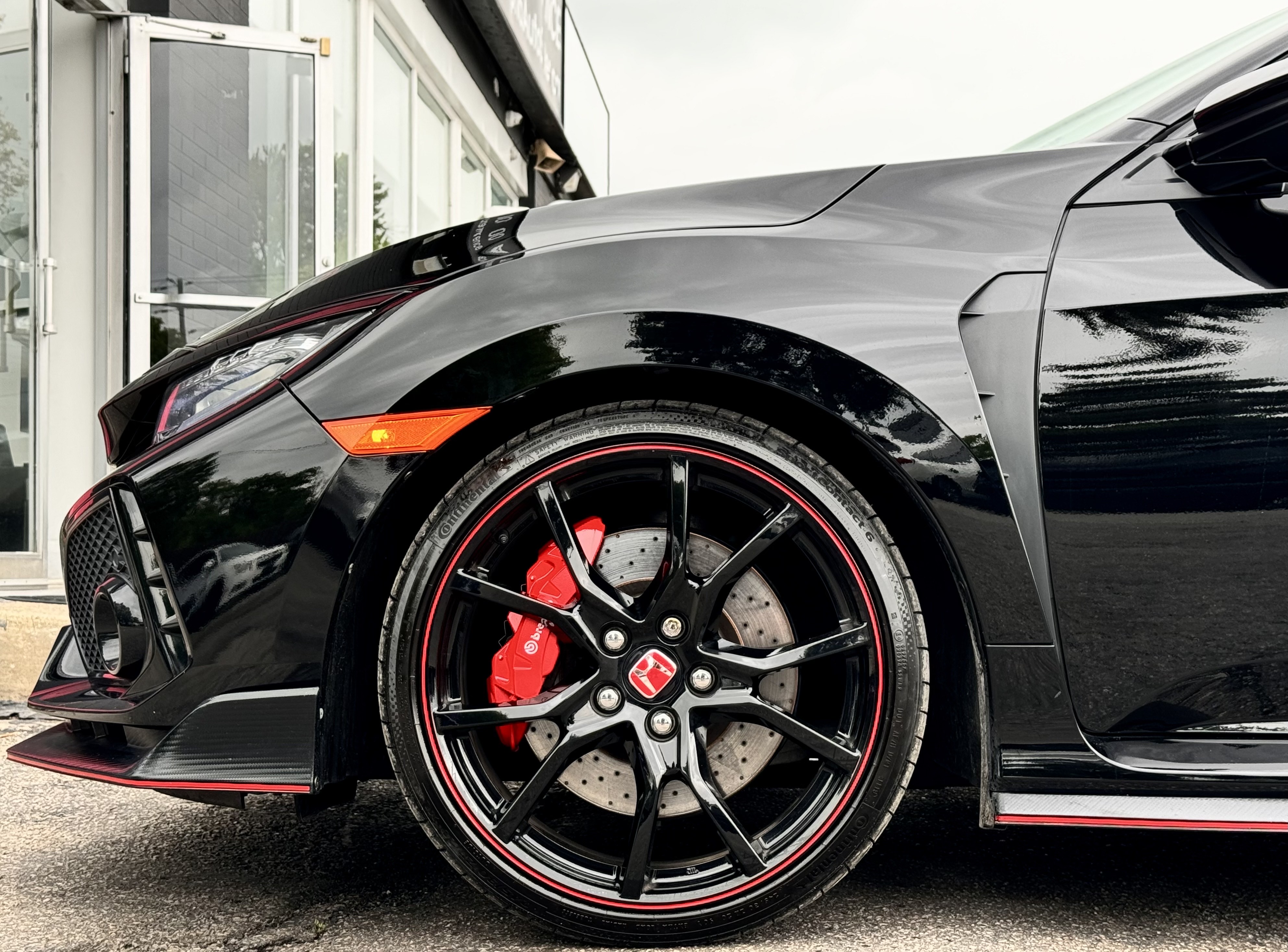 /alphaautosales/2019-Honda-CivicType-08222042511857852.jpg