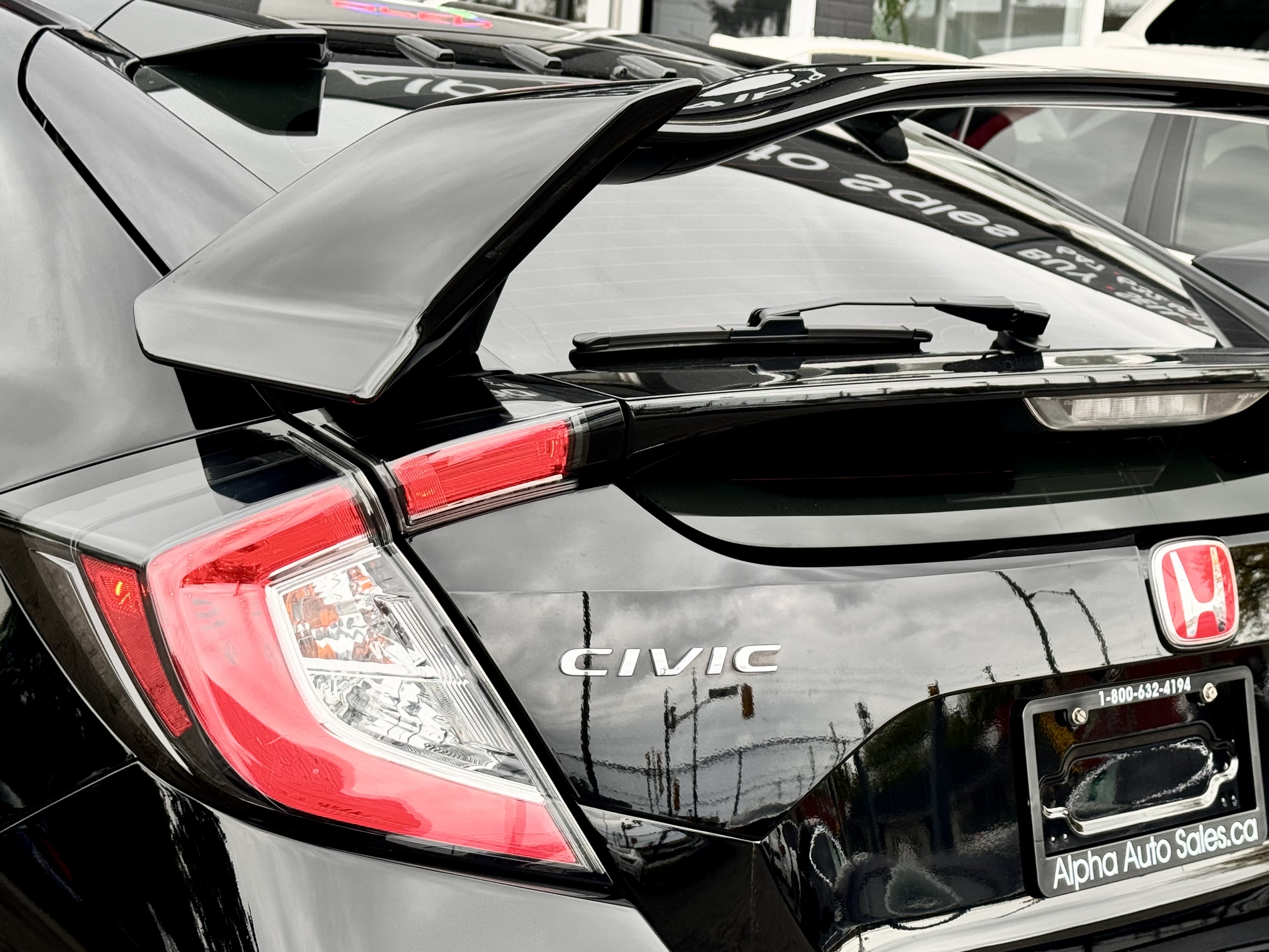/alphaautosales/2019-Honda-CivicType-1723177344851068.jpg