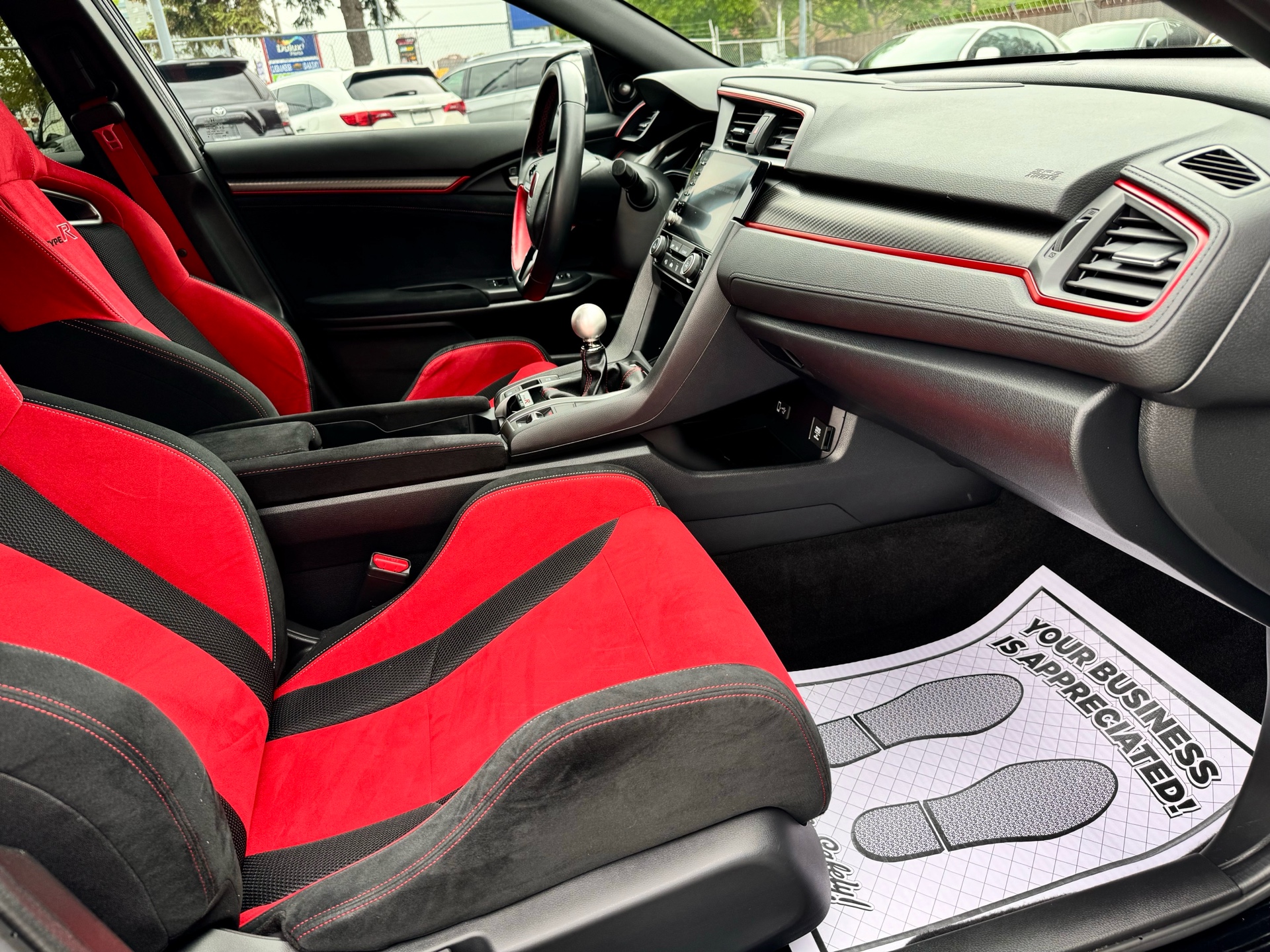 /alphaautosales/2019-Honda-CivicType-514949312329505.jpg