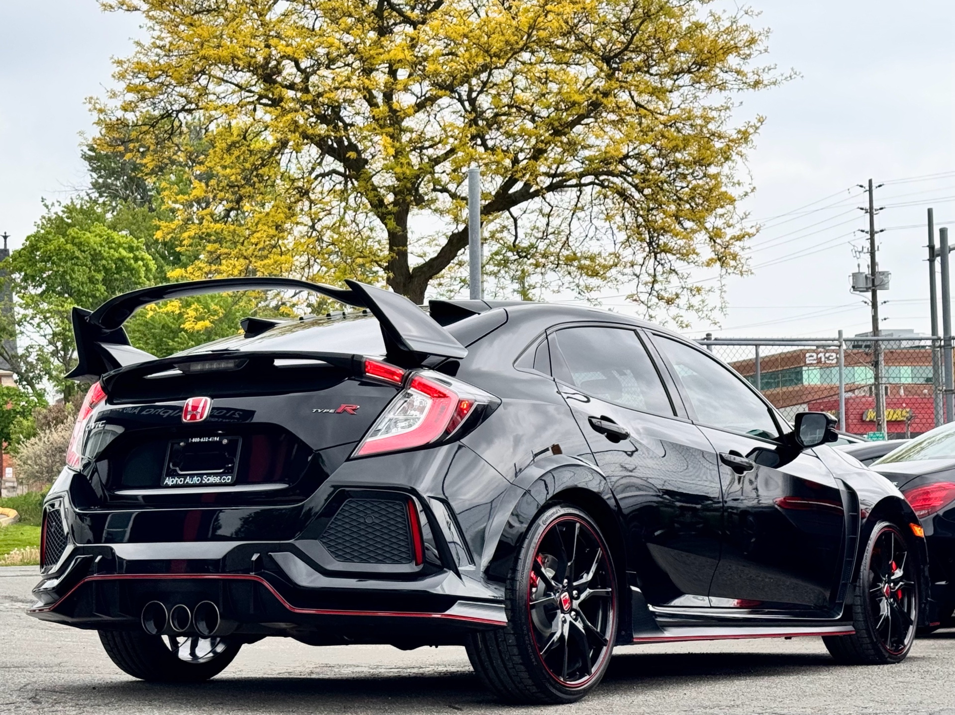 /alphaautosales/2019-Honda-CivicType-8778881000006284.jpg