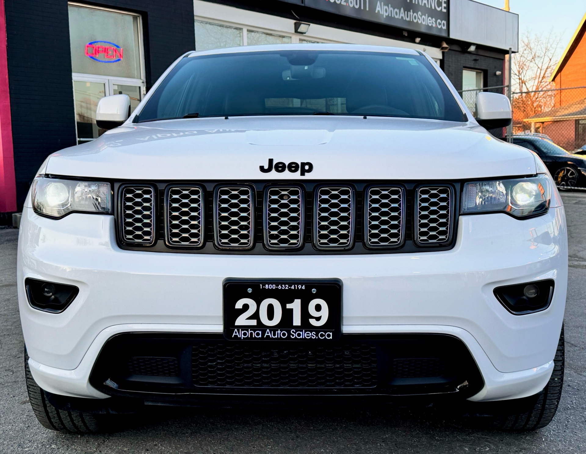 /alphaautosales/2019-Jeep-GrandCherokee-22220735343084885.jpg