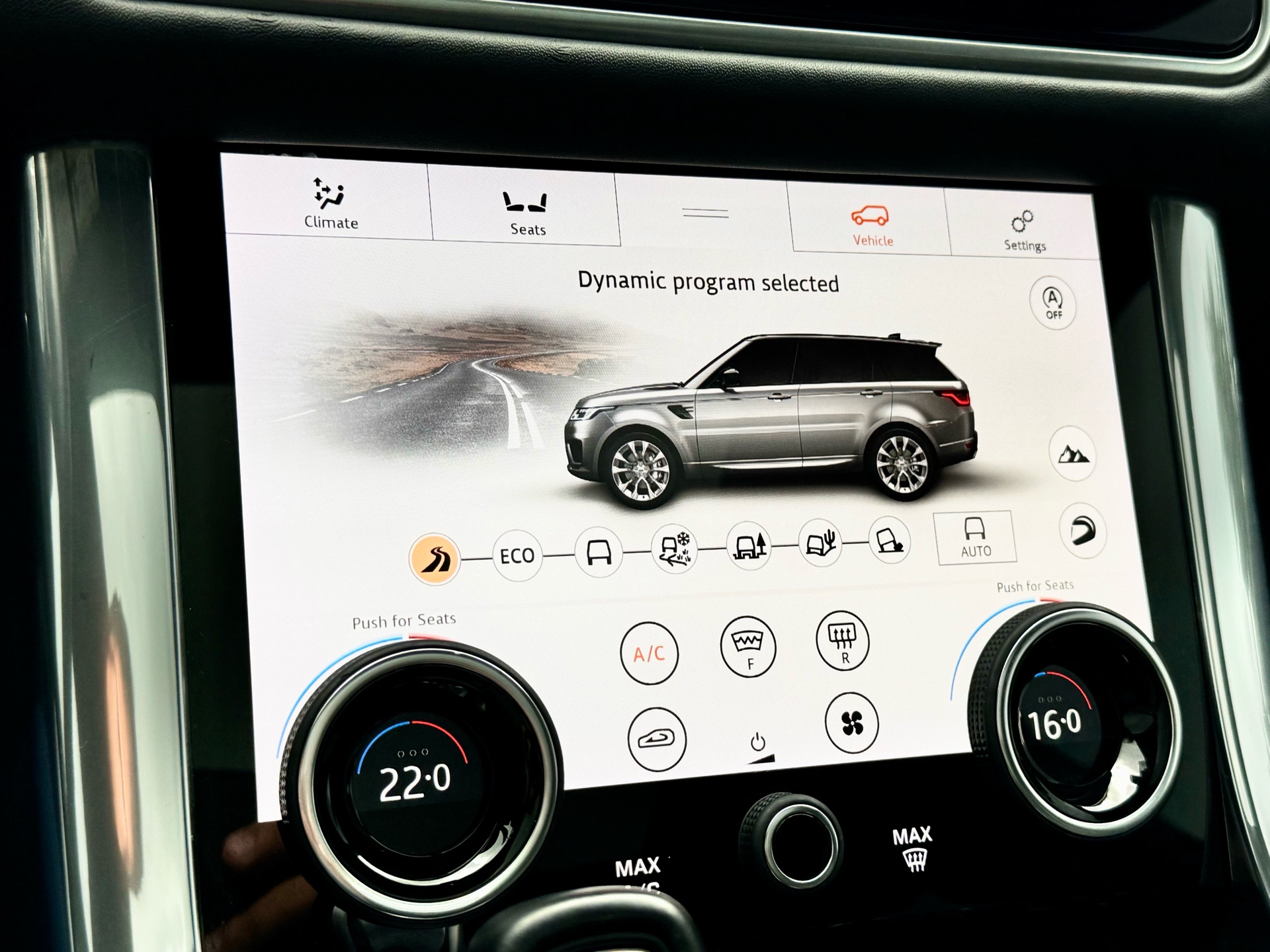 /alphaautosales/2019-LandRover-RangeRover-24245539185458487.jpg