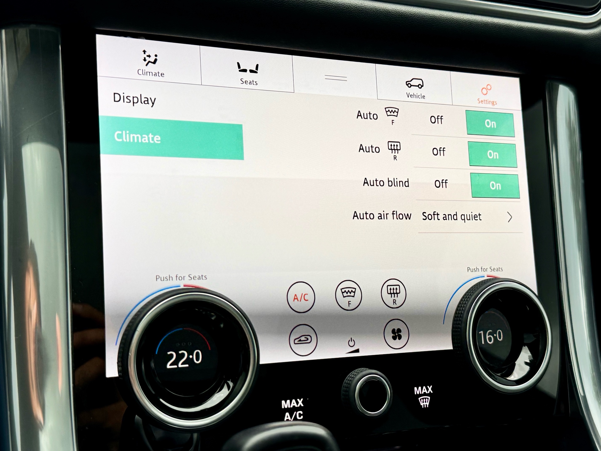 /alphaautosales/2019-LandRover-RangeRover-30257483106109584.jpg