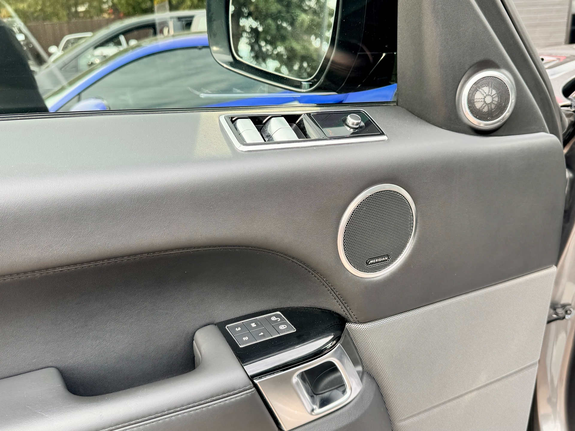 /alphaautosales/2019-LandRover-RangeRover-9096387249028601.jpg