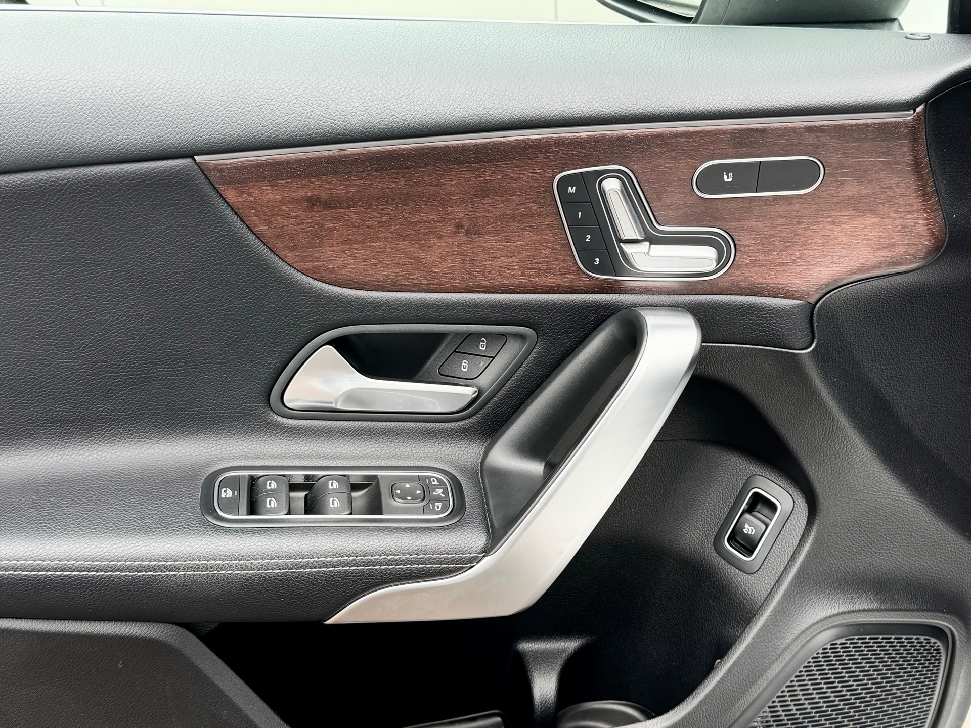 /alphaautosales/2019-Mercedes-Benz-A-Class-8019452560878448.jpg