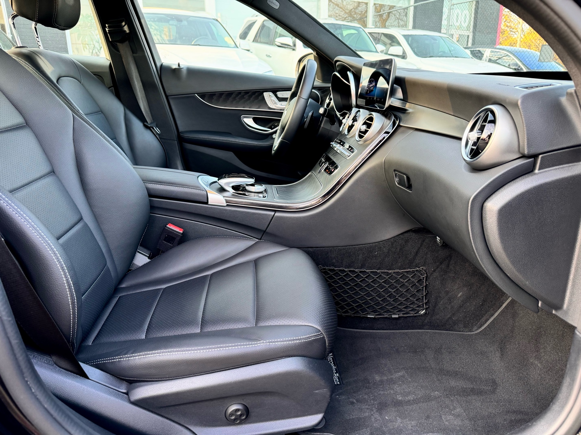 /alphaautosales/2019-Mercedes-Benz-C-Class-5074236529697234.jpg