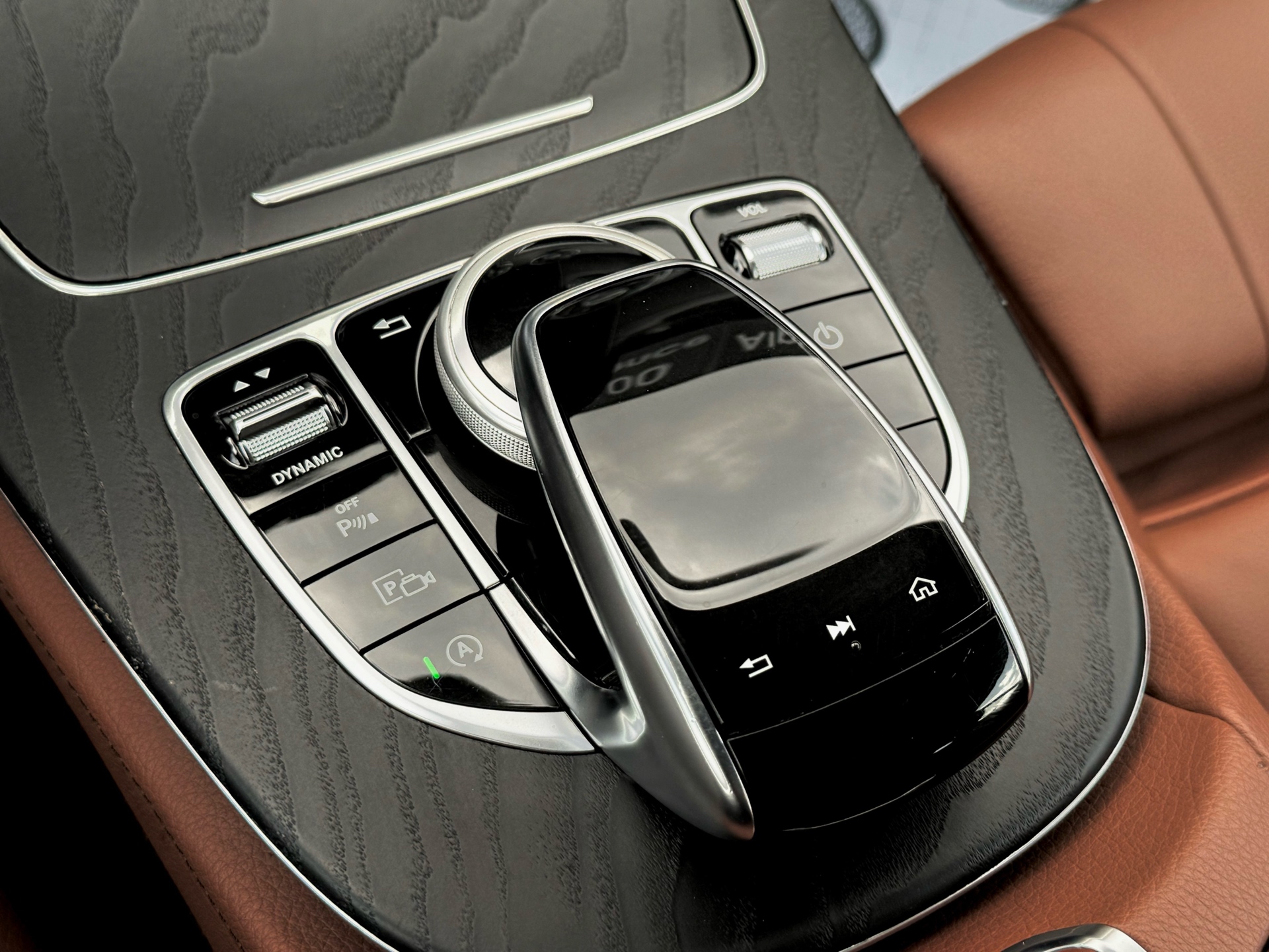 /alphaautosales/2019-Mercedes-Benz-E-Class-20330261149924667.jpg