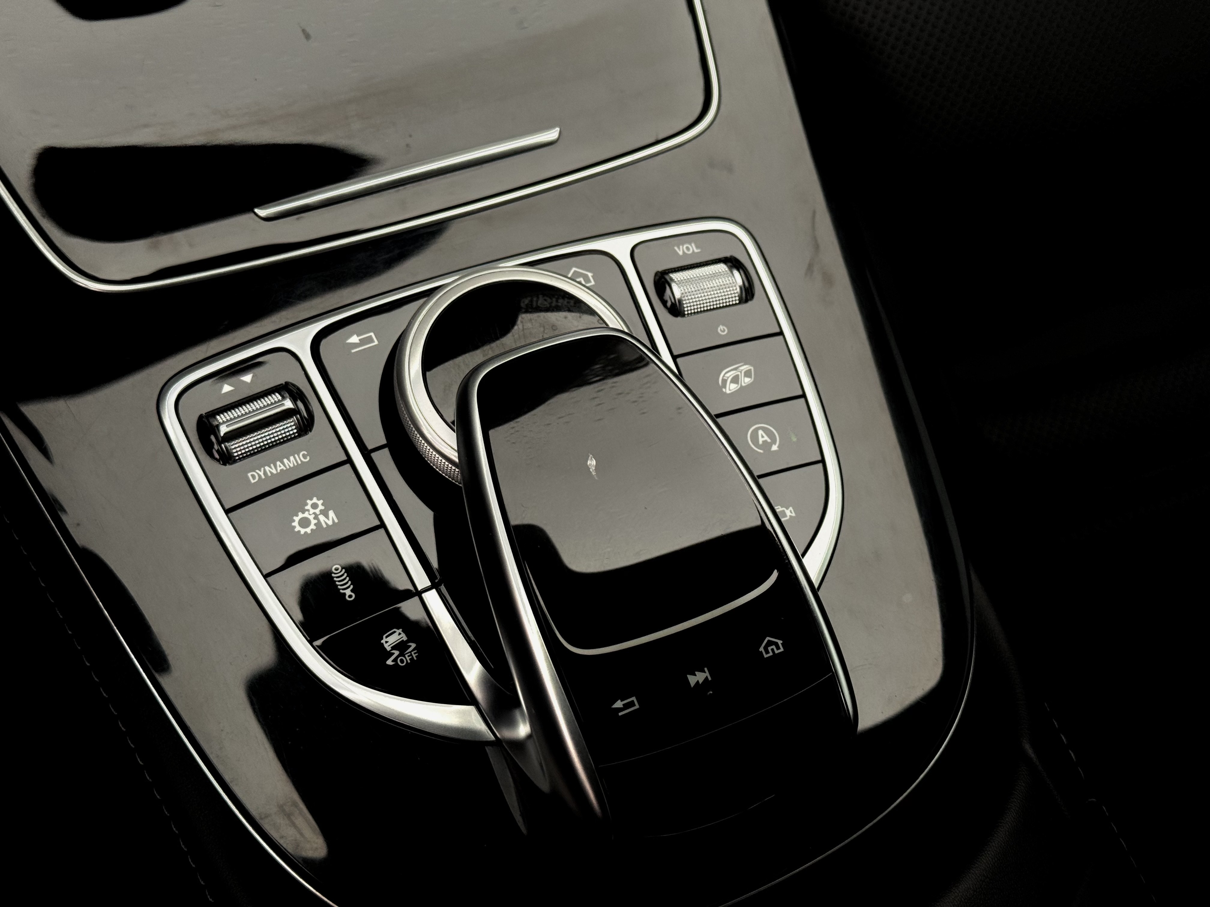 /alphaautosales/2019-Mercedes-Benz-E-Class-3916249445381501.jpg