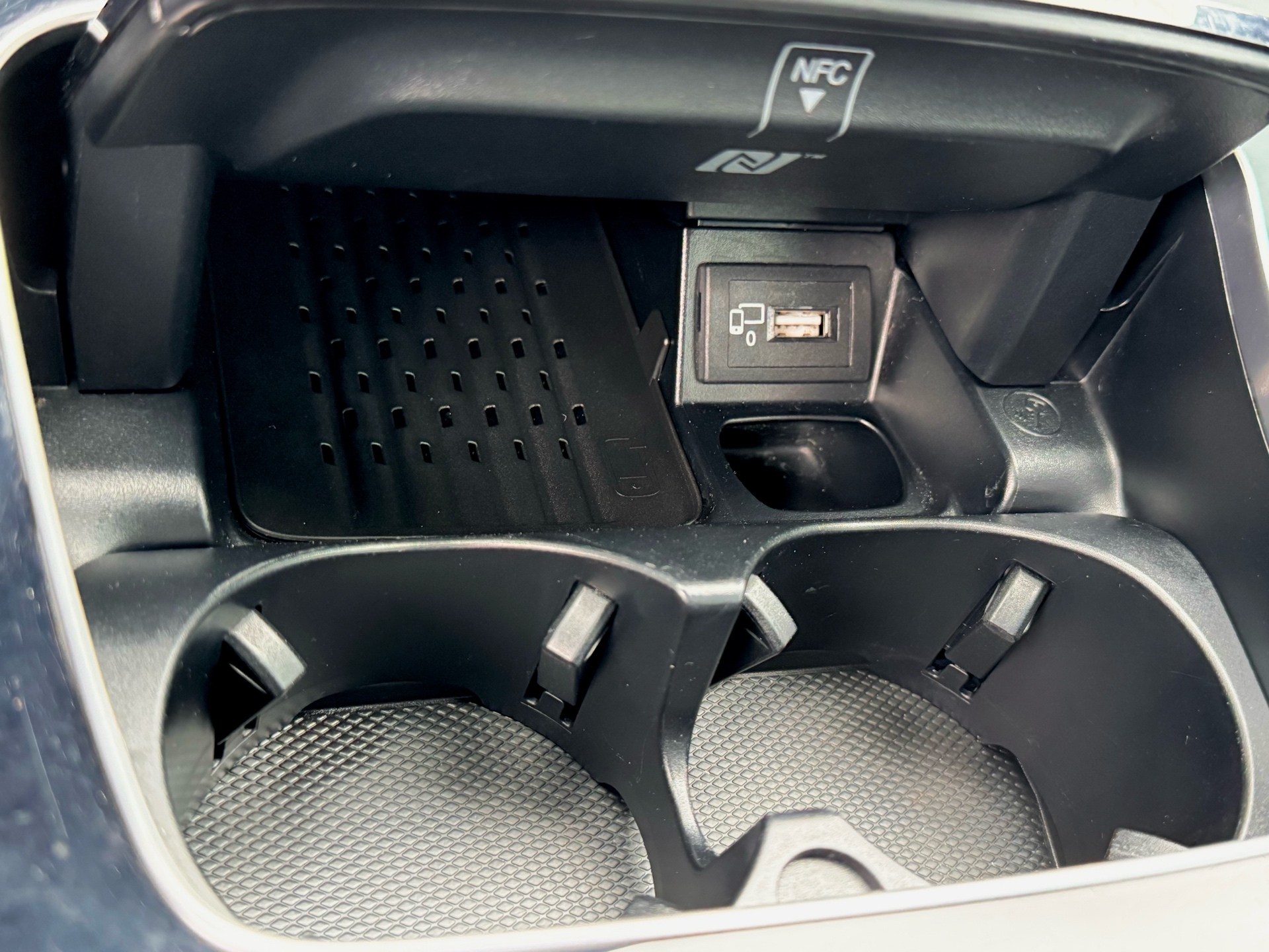 /alphaautosales/2019-Mercedes-Benz-E-Class-7639244187317153.jpg