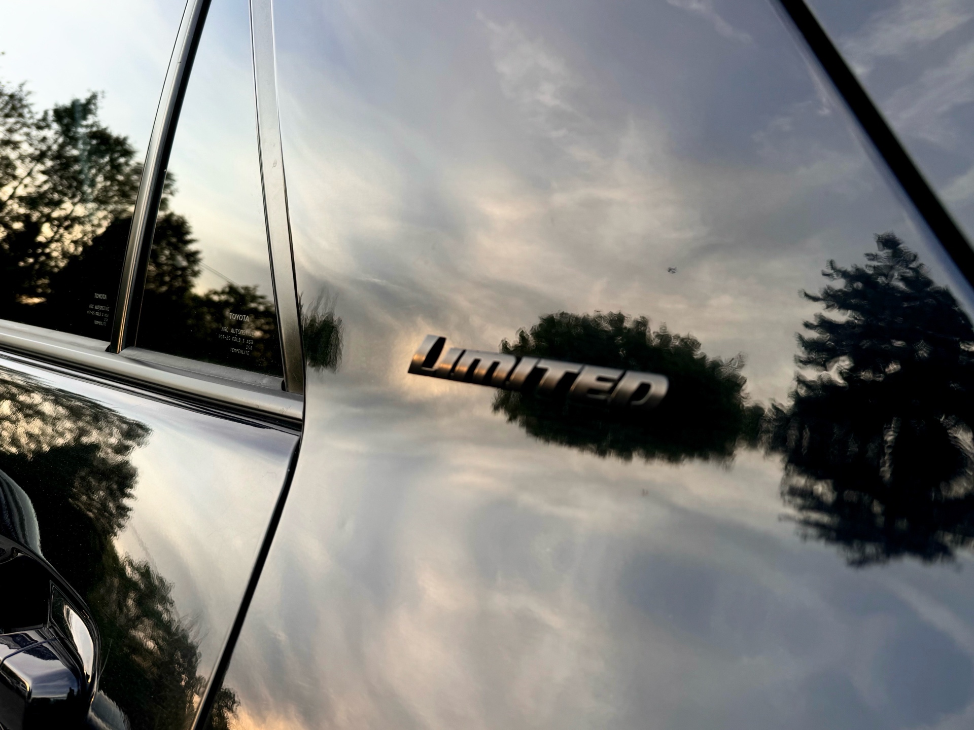 /alphaautosales/2019-Toyota-4Runner-538762899745407.jpg
