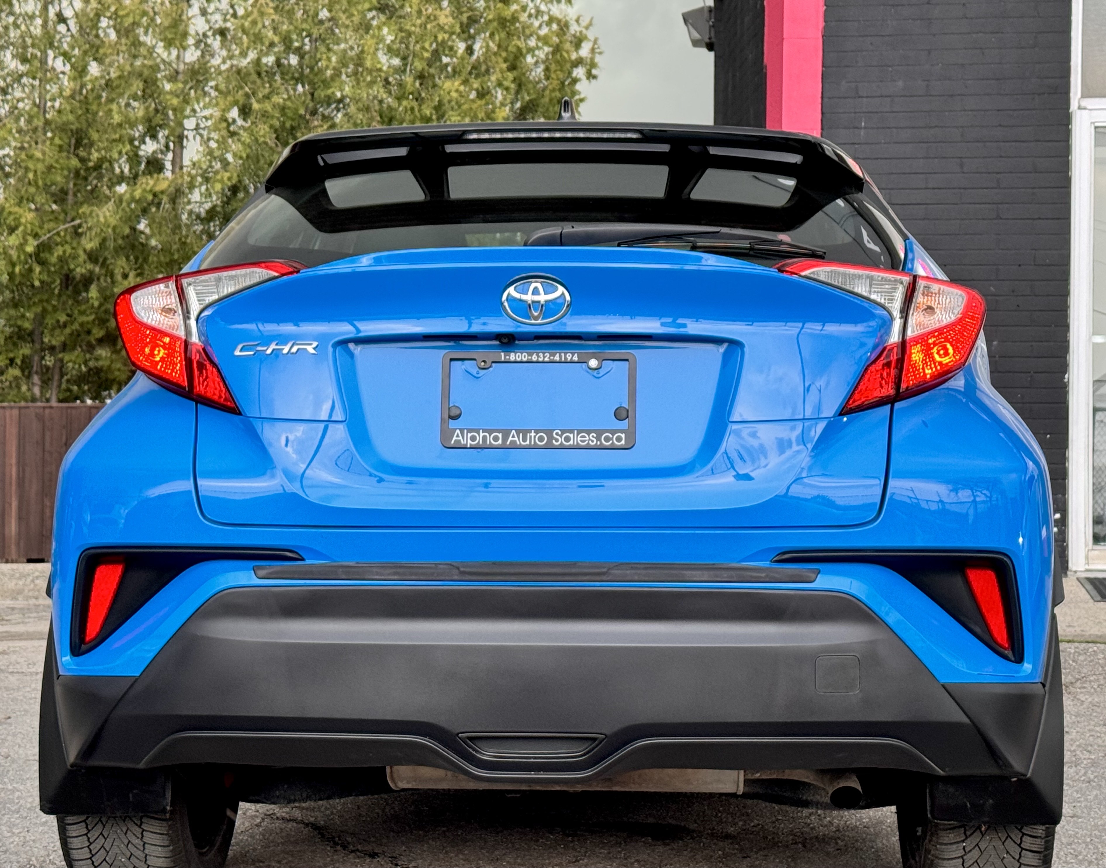 /alphaautosales/2019-Toyota-C-HR-09932606377653963.jpg