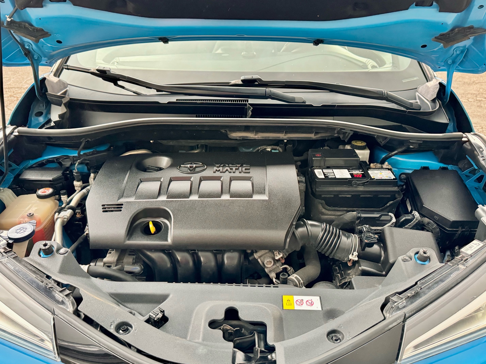 /alphaautosales/2019-Toyota-C-HR-40853981368284287.jpg