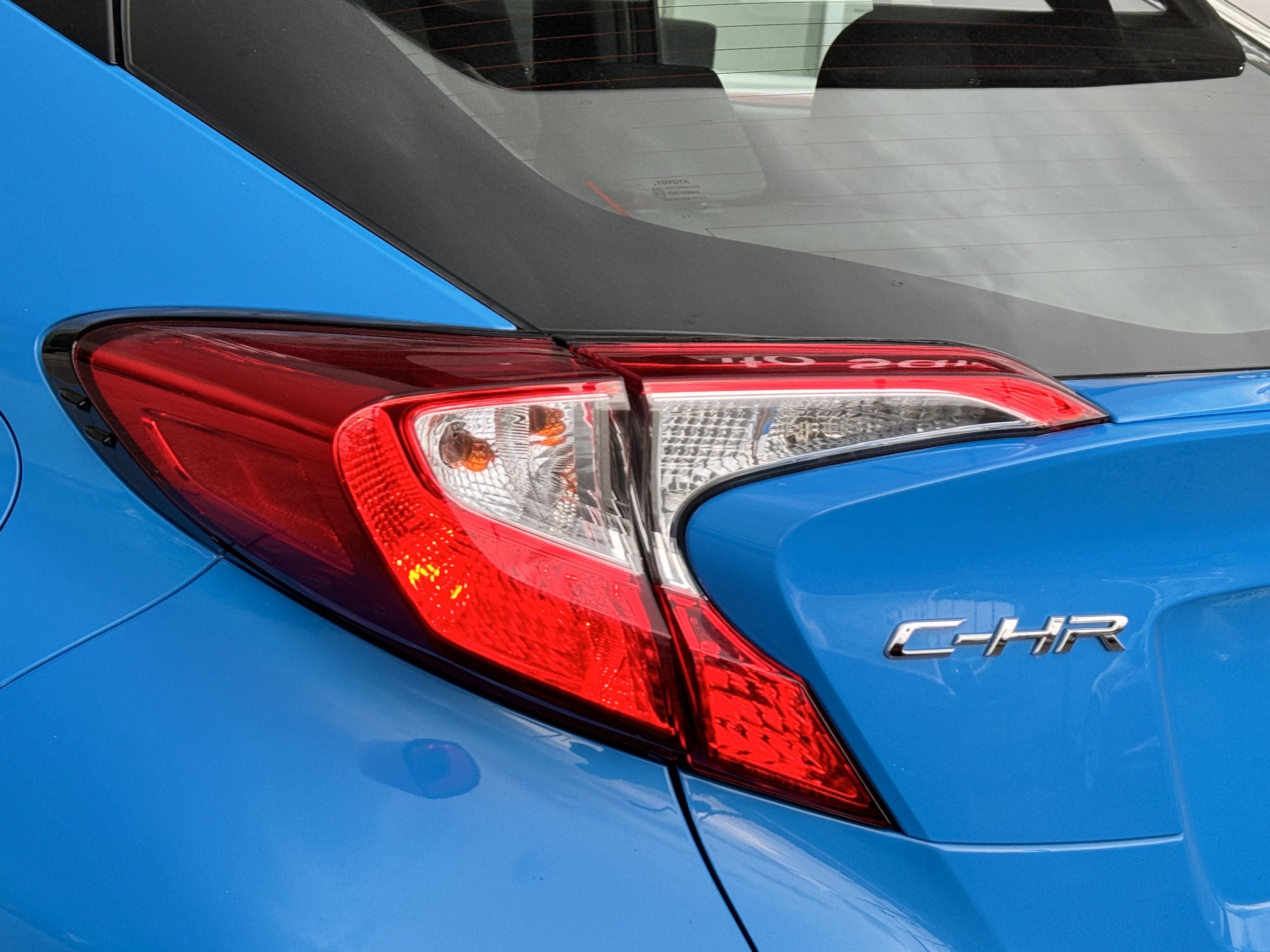 /alphaautosales/2019-Toyota-C-HR-6344503630943779.jpg