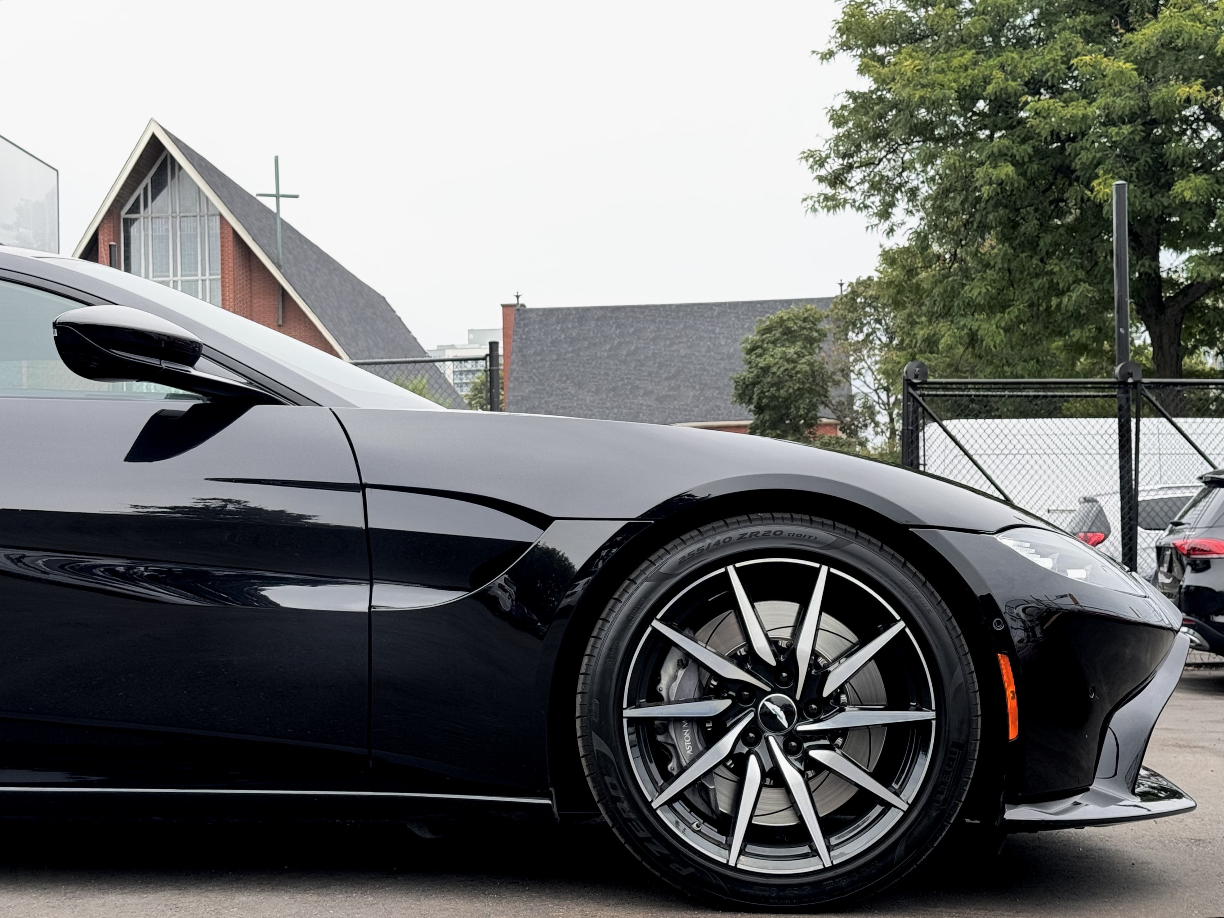 /alphaautosales/2020-AstonMartin-Vantage-8517023650364426.jpg