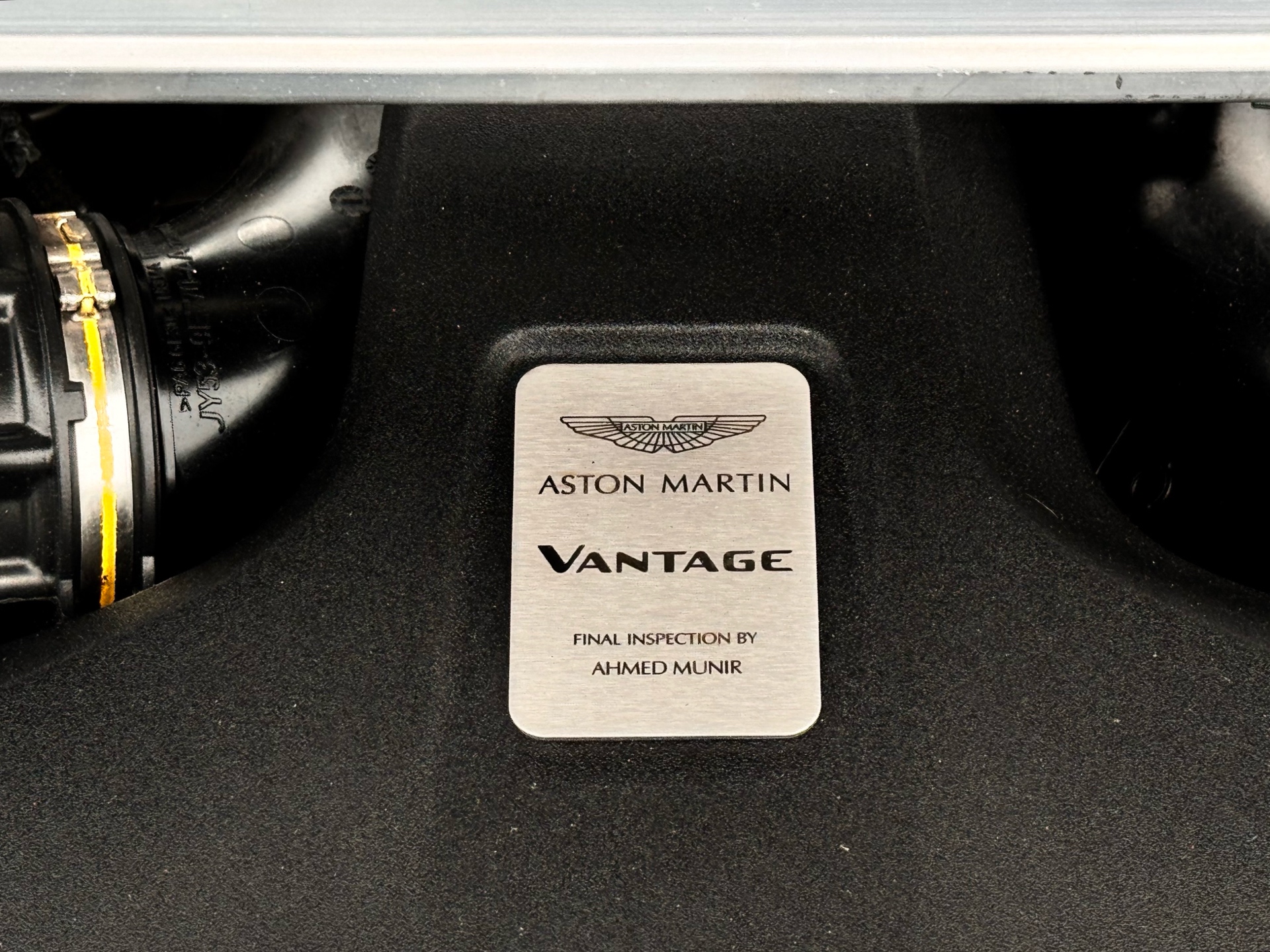 /alphaautosales/2020-AstonMartin-Vantage-8953697859407994.jpg
