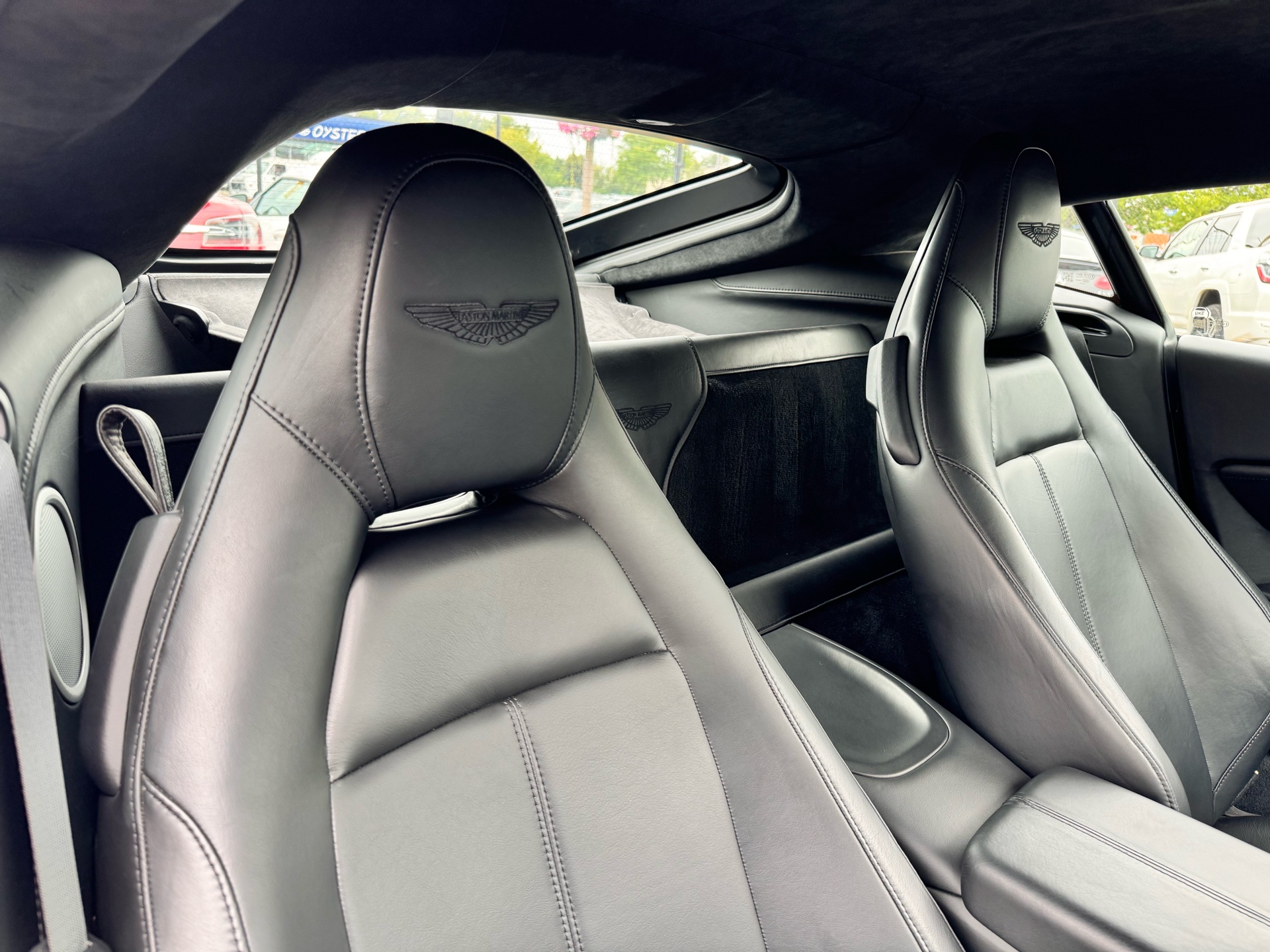 /alphaautosales/2020-AstonMartin-Vantage-9559683118193318.jpg