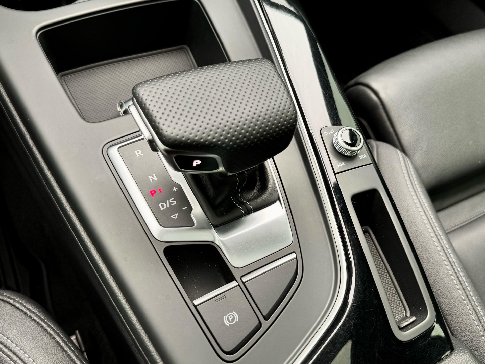 /alphaautosales/2020-Audi-A4-6879329401710088.jpg