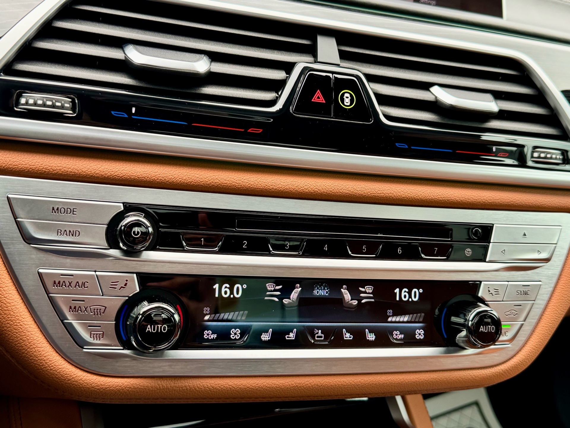 /alphaautosales/2020-BMW-7Series-5017249945588169.jpg