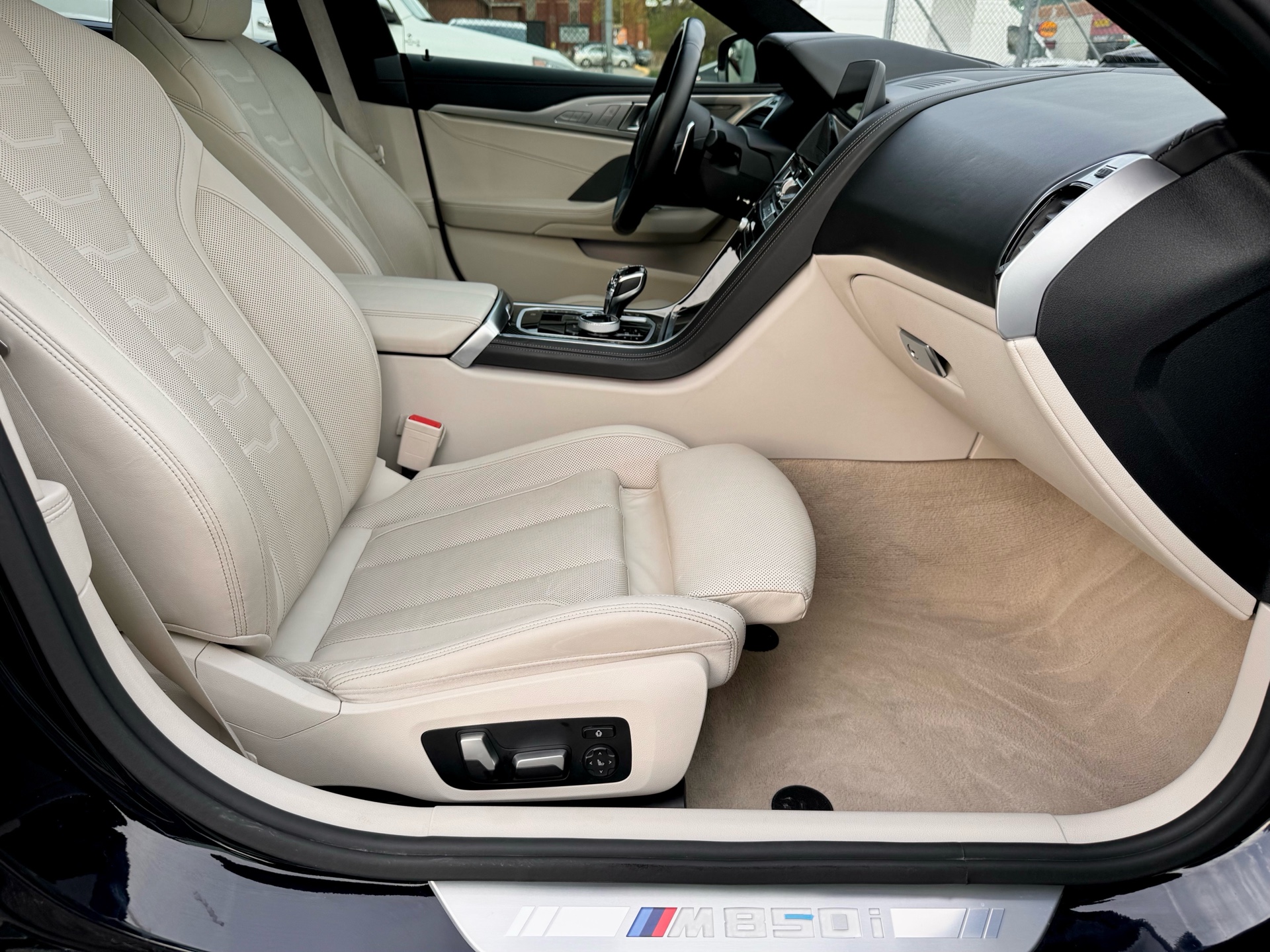 /alphaautosales/2020-BMW-8Series-33030937541208893.jpg