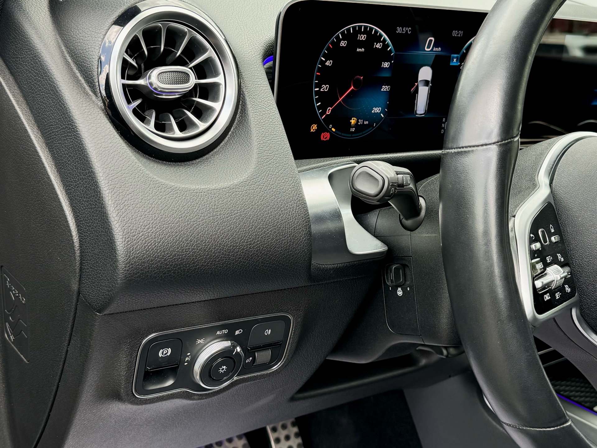 /alphaautosales/2020-Mercedes-Benz-GLB-03429795624296861.jpg